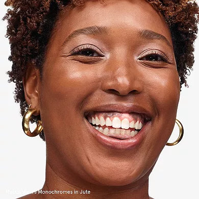 Glossier Monochromes Paleta Esencial de Sombras en Trío Jute