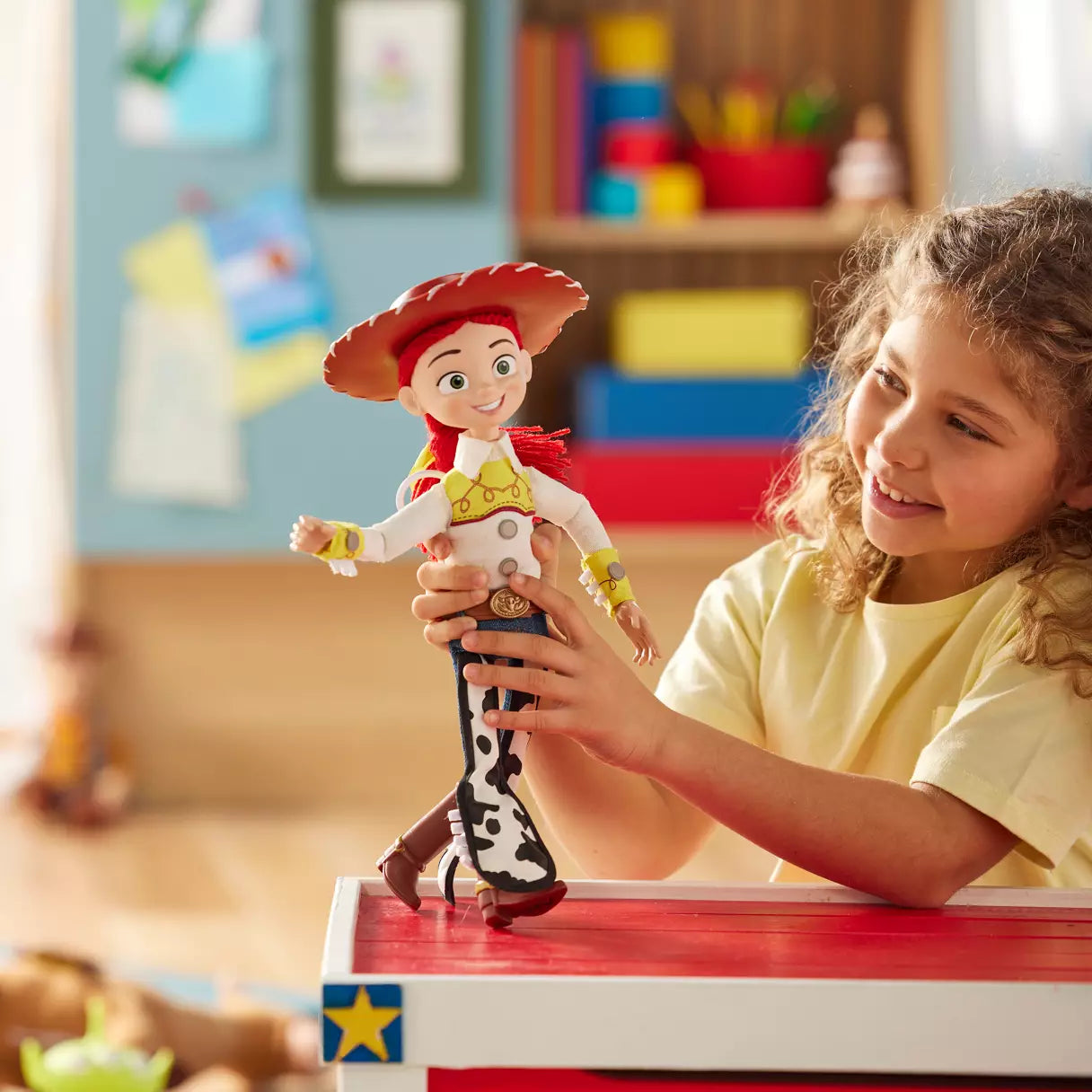 Toy Story Jessie Interactiva Talking Action Figure – Toy Story – 15''