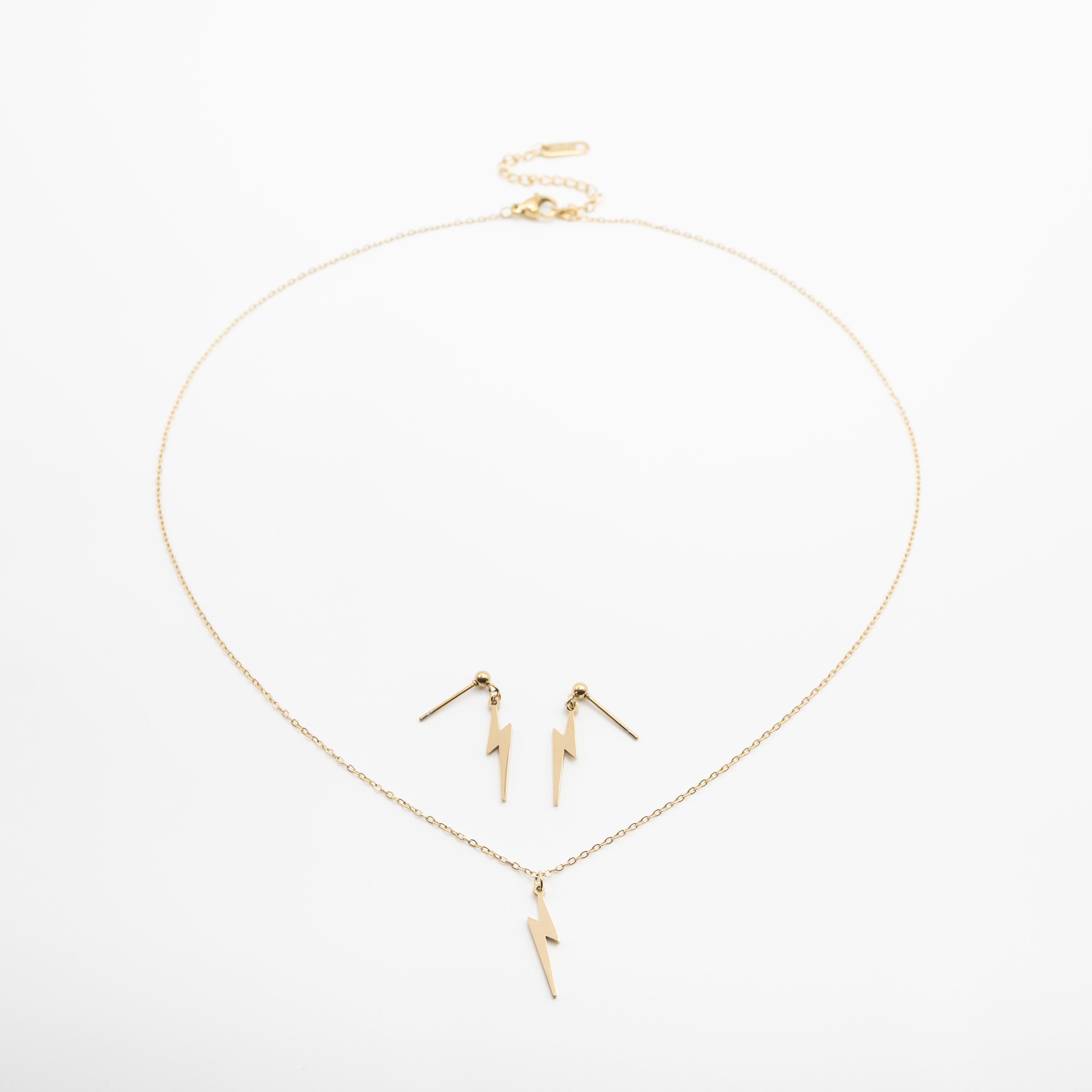 Set De Collar Y Aretes De Rayos