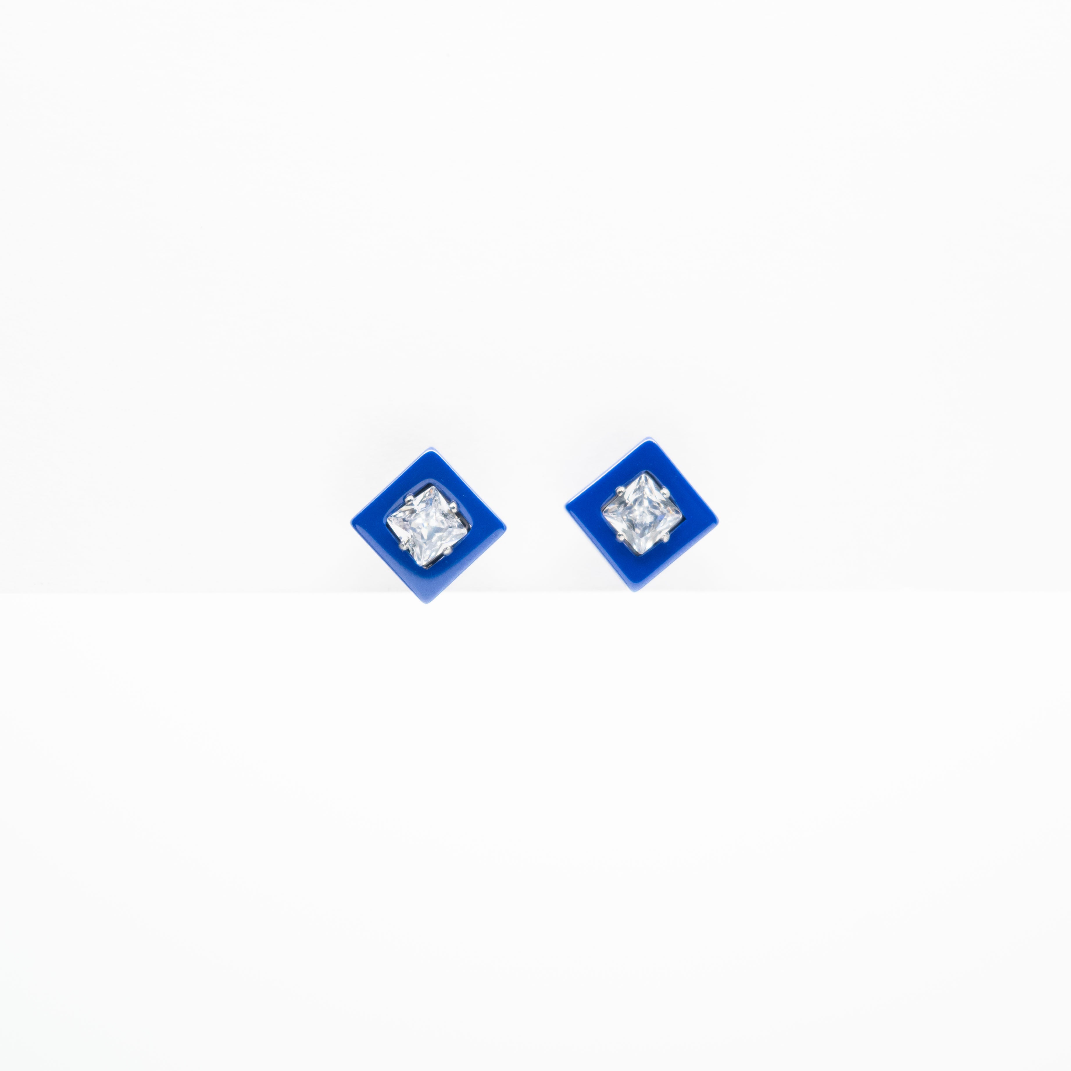 Aretes Cuadrados Con Circonia