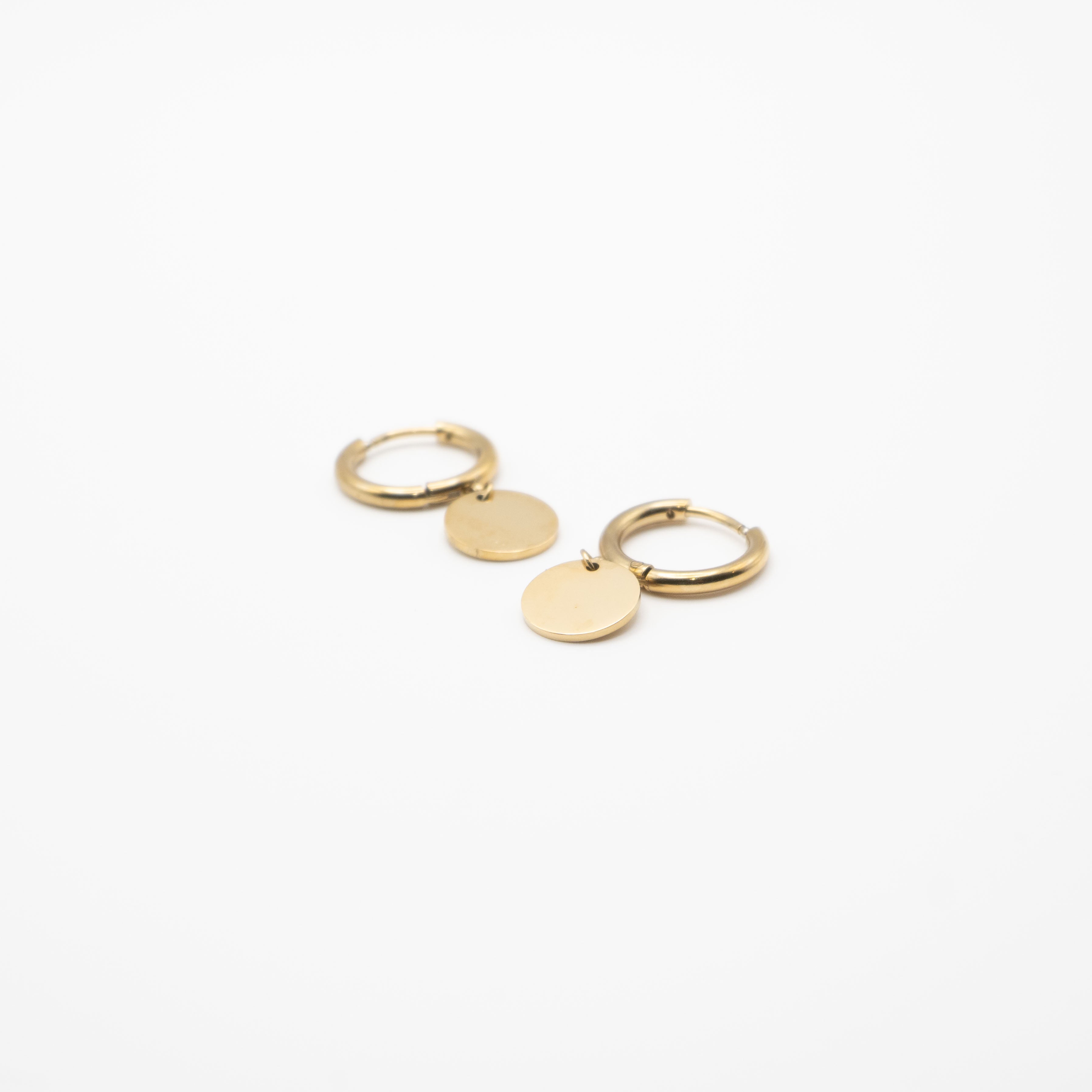 Aretes Con Dijes Circulares