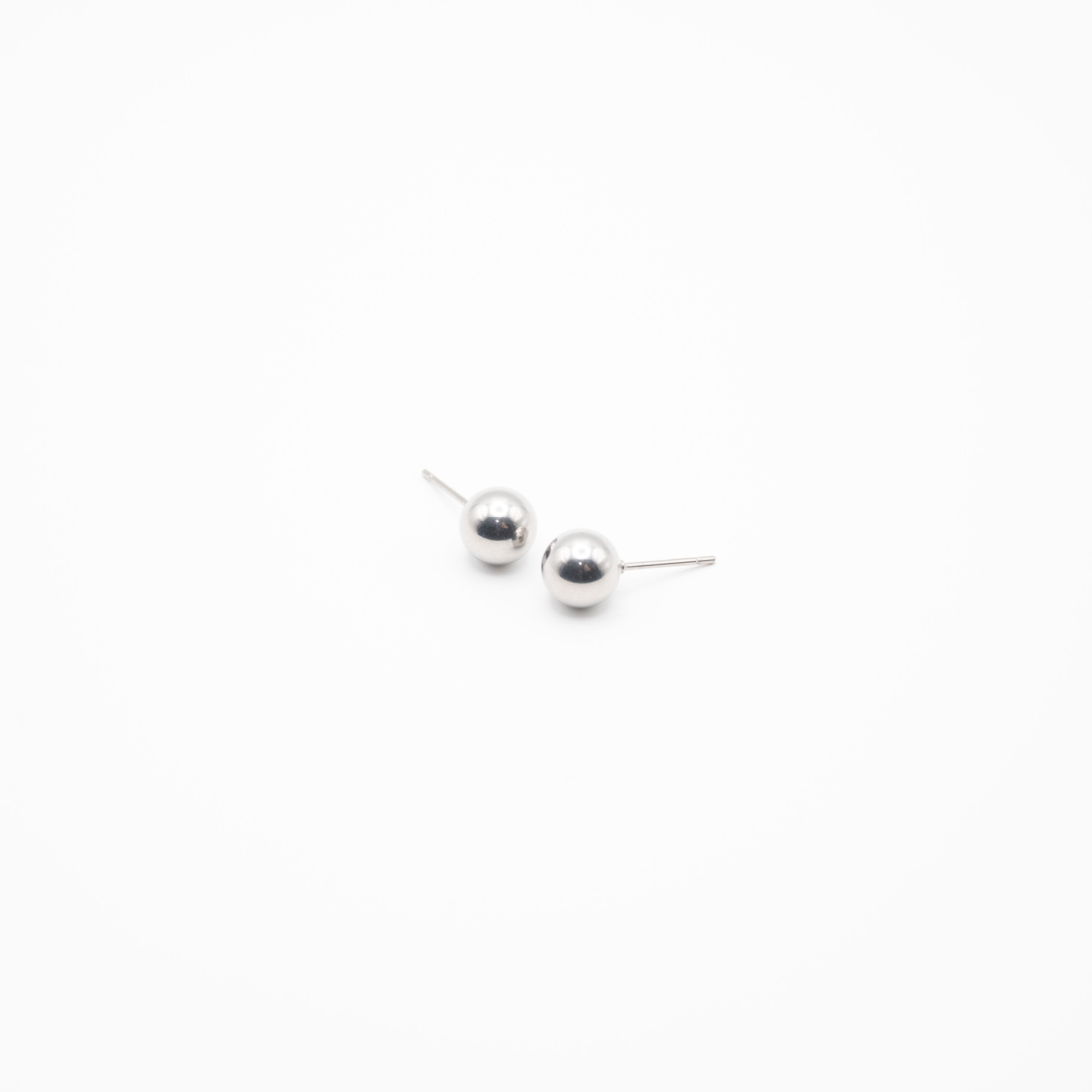 Aretes Minimalistas Plateados