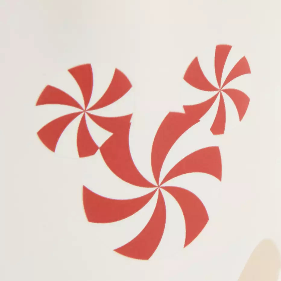 Taza Mickey Mouse “Home” Peppermint Swirl – Disney Holiday Haven