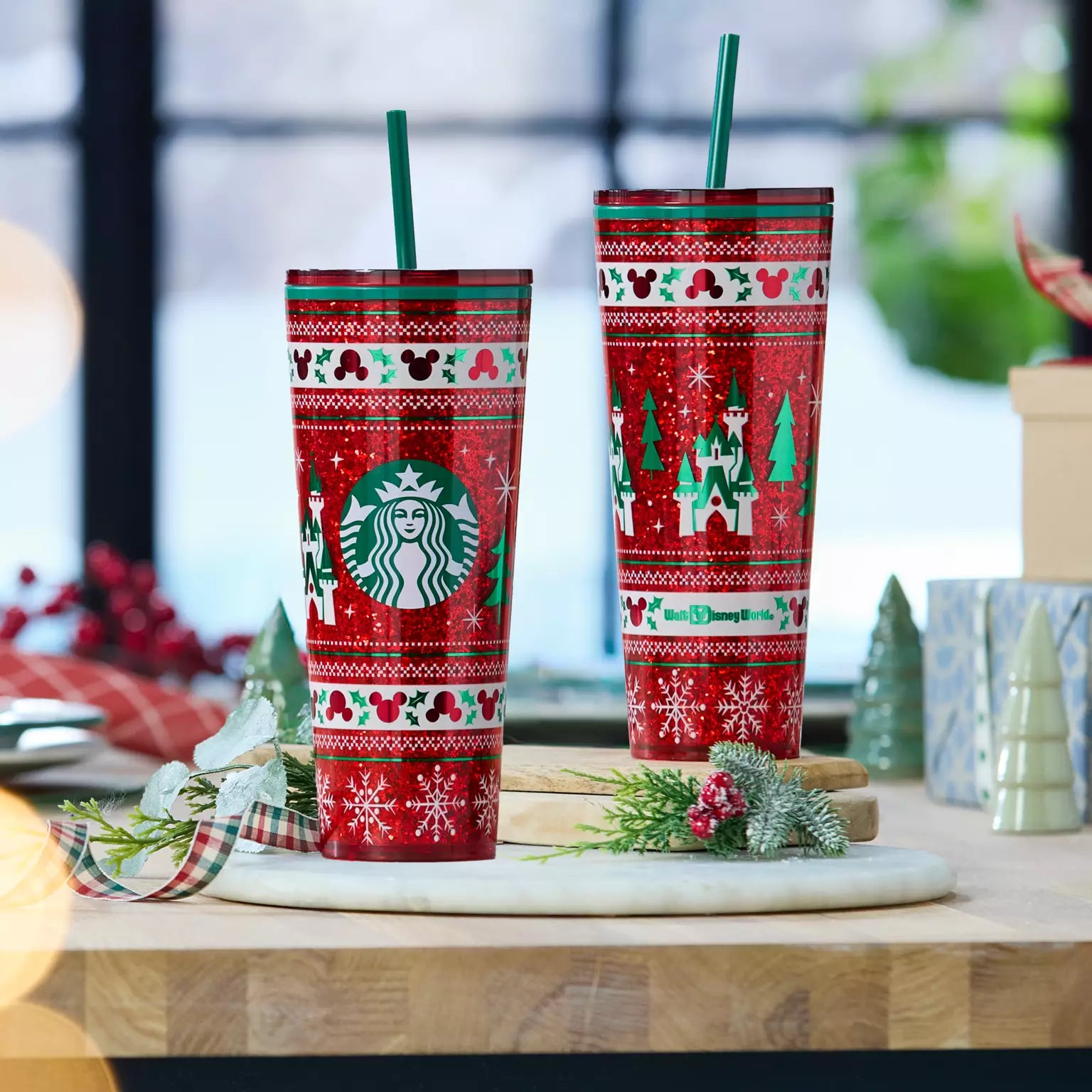 Vaso Térmico con Popote Starbucks Holiday Fair Isle (24 oz)