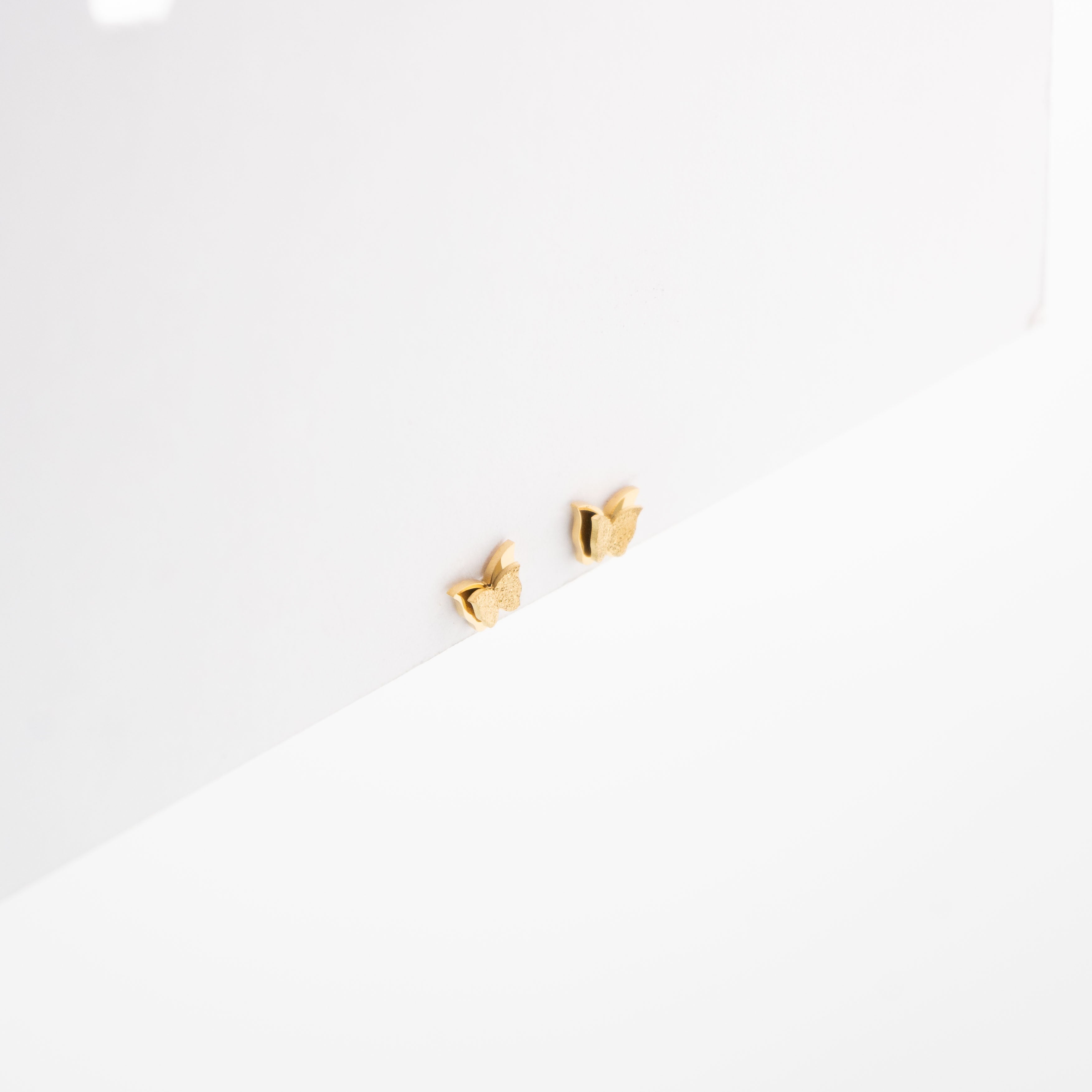 Aretes De Mariposa Brillante Amarillo