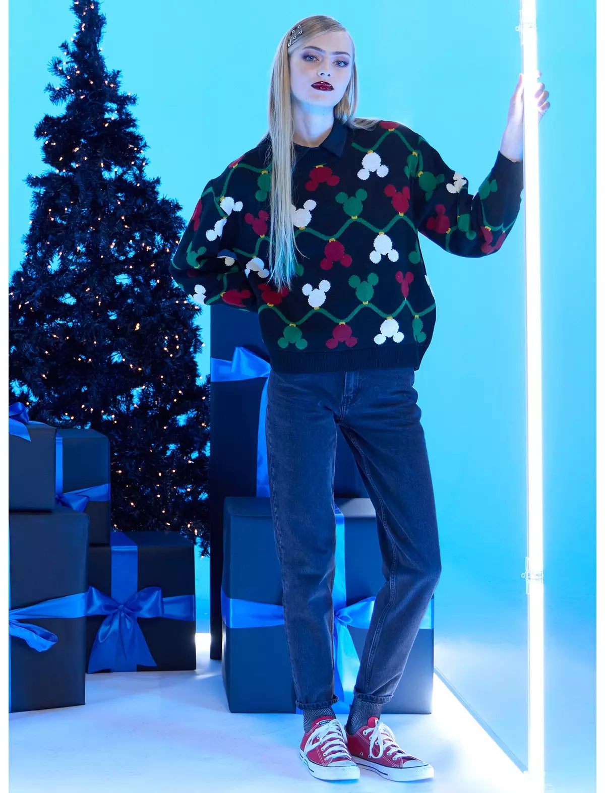 Mickey Mouse Sueter String Lights Knit Navidad