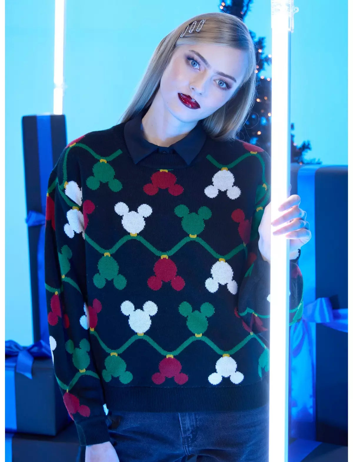 Mickey Mouse Sueter String Lights Knit Navidad