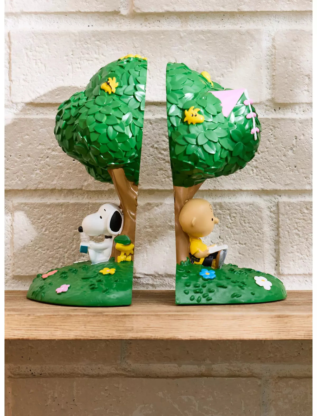 Peanuts Snoopy & Charlie Brown Sujetalibros