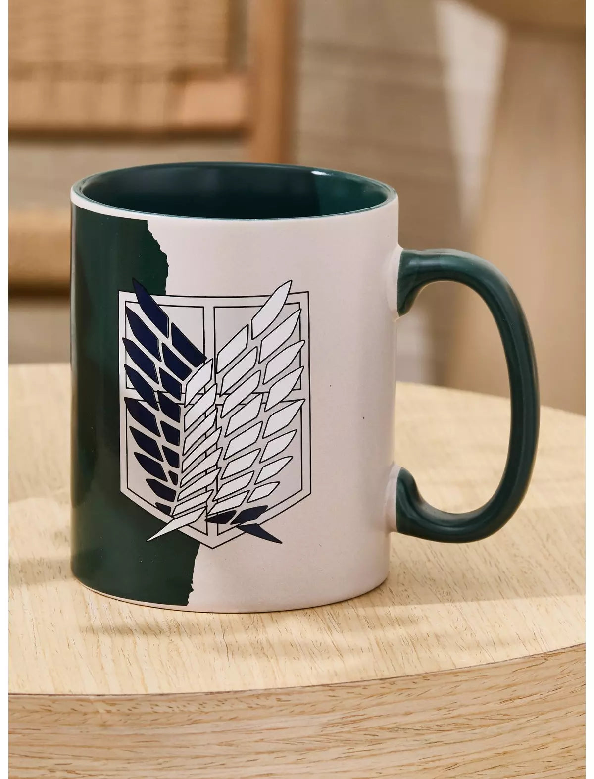 Attack on Titan Logo Taza