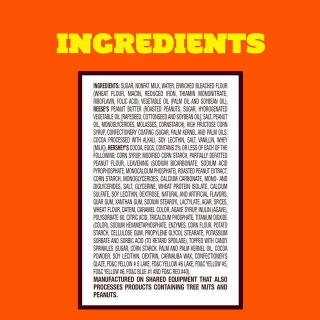 Mrs. Freshley's Deluxe Reese's Peanut Butter Cakes