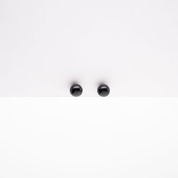 Arete Minimalista Negro Mediano