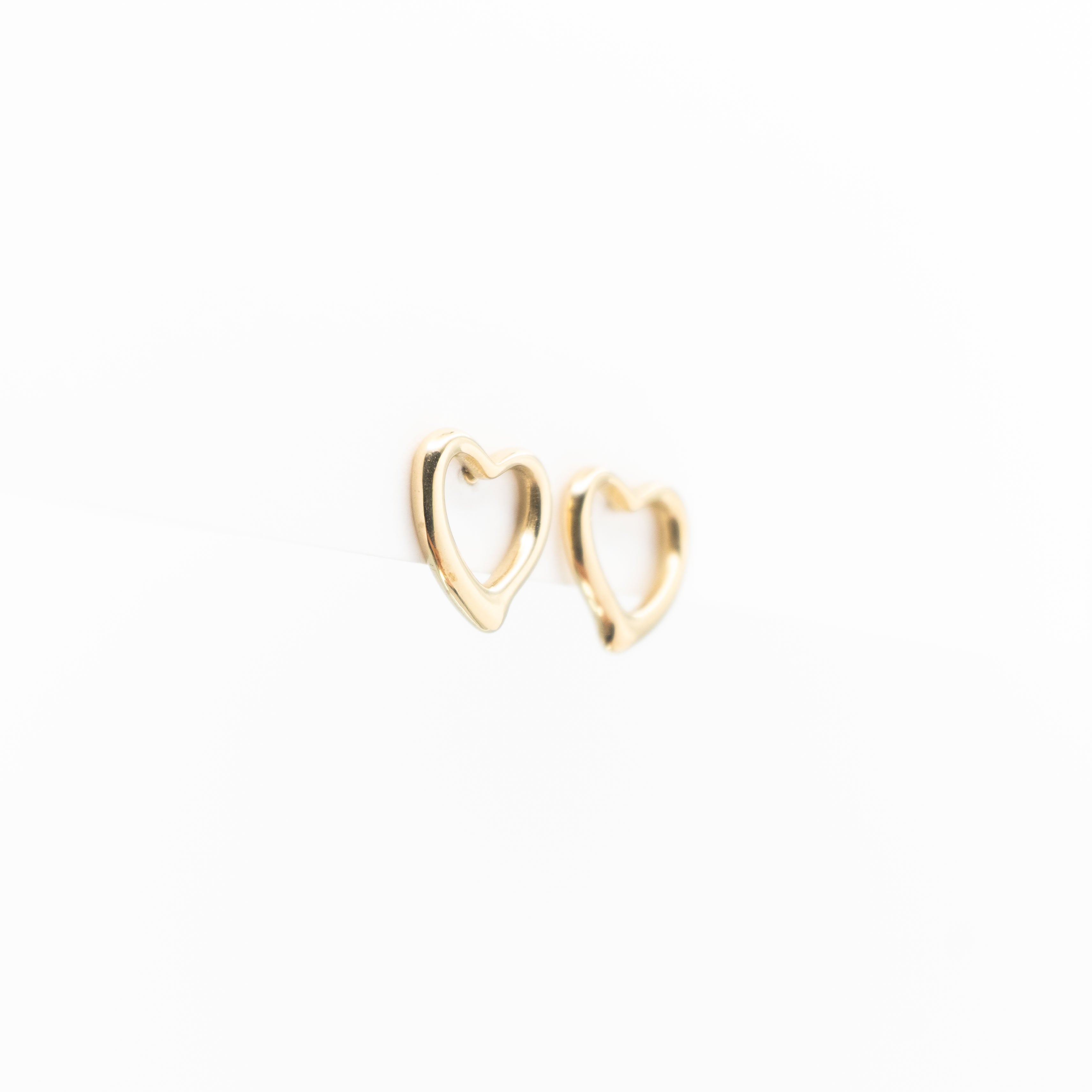 Aretes De Corazón Contorno