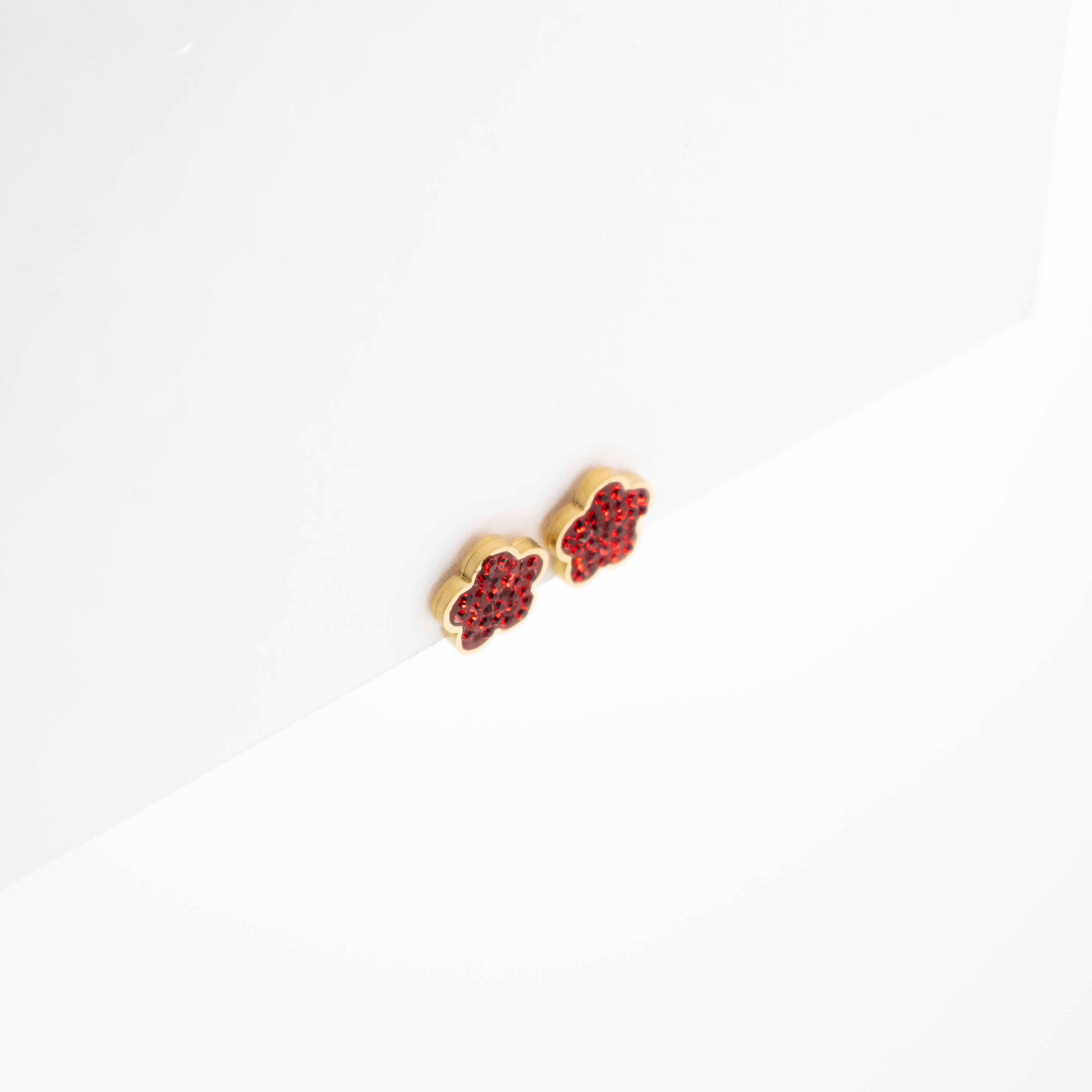 Aretes De Flor Con Strass Rojo