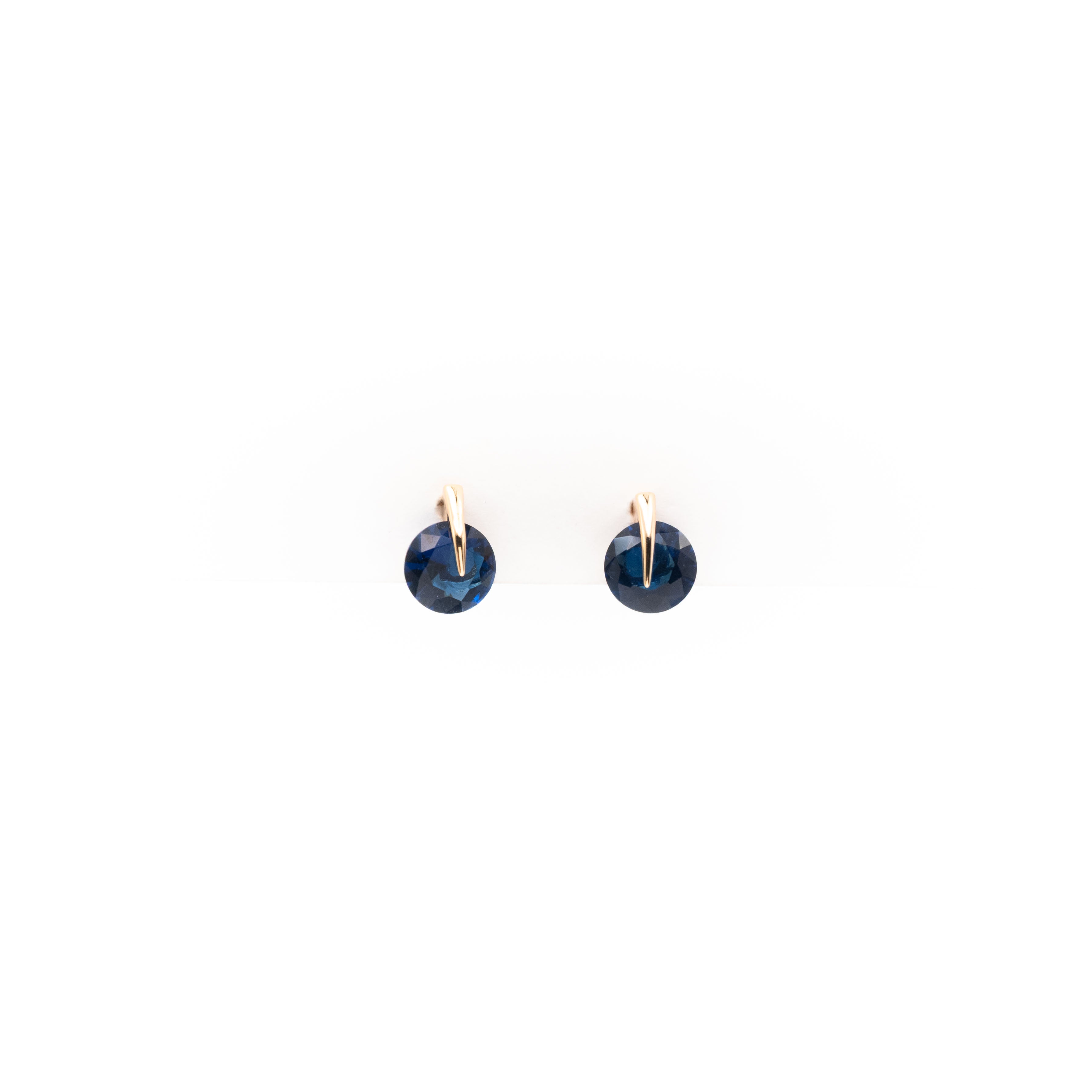 Aretes De Circonia Circular