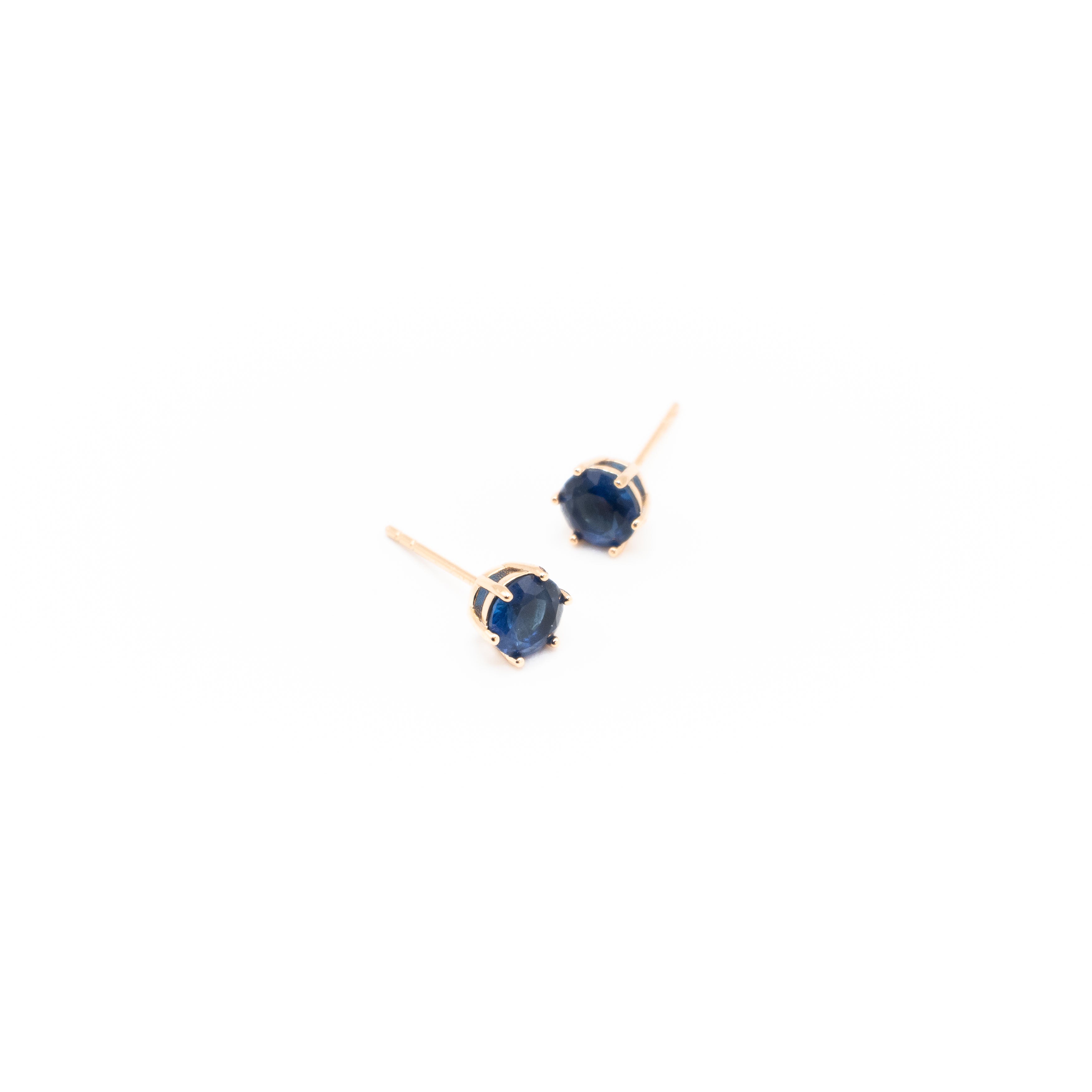 Aretes Dorados De Cubic Zirconia