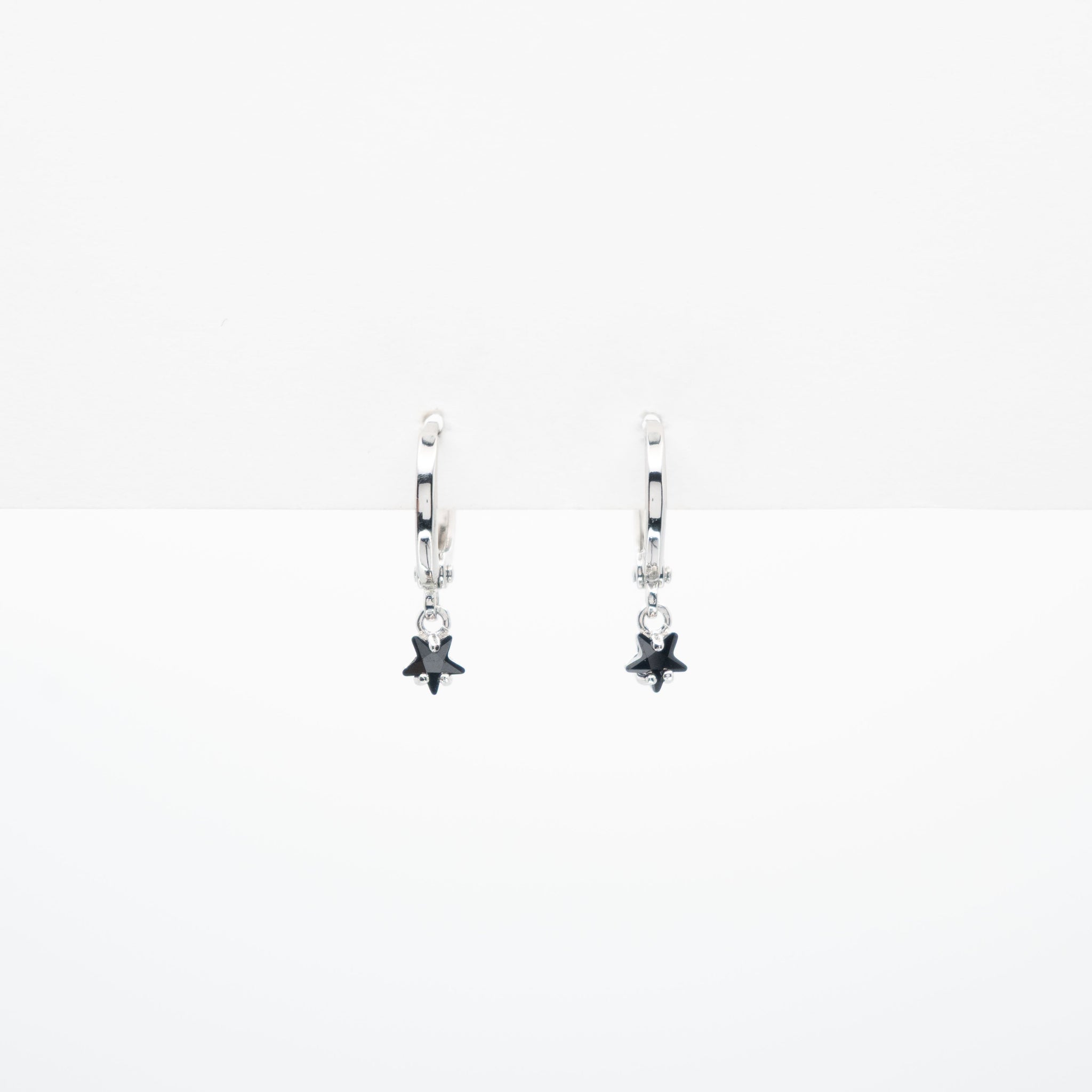 Aretes Con Dije Colgante De Estrella Pequeña