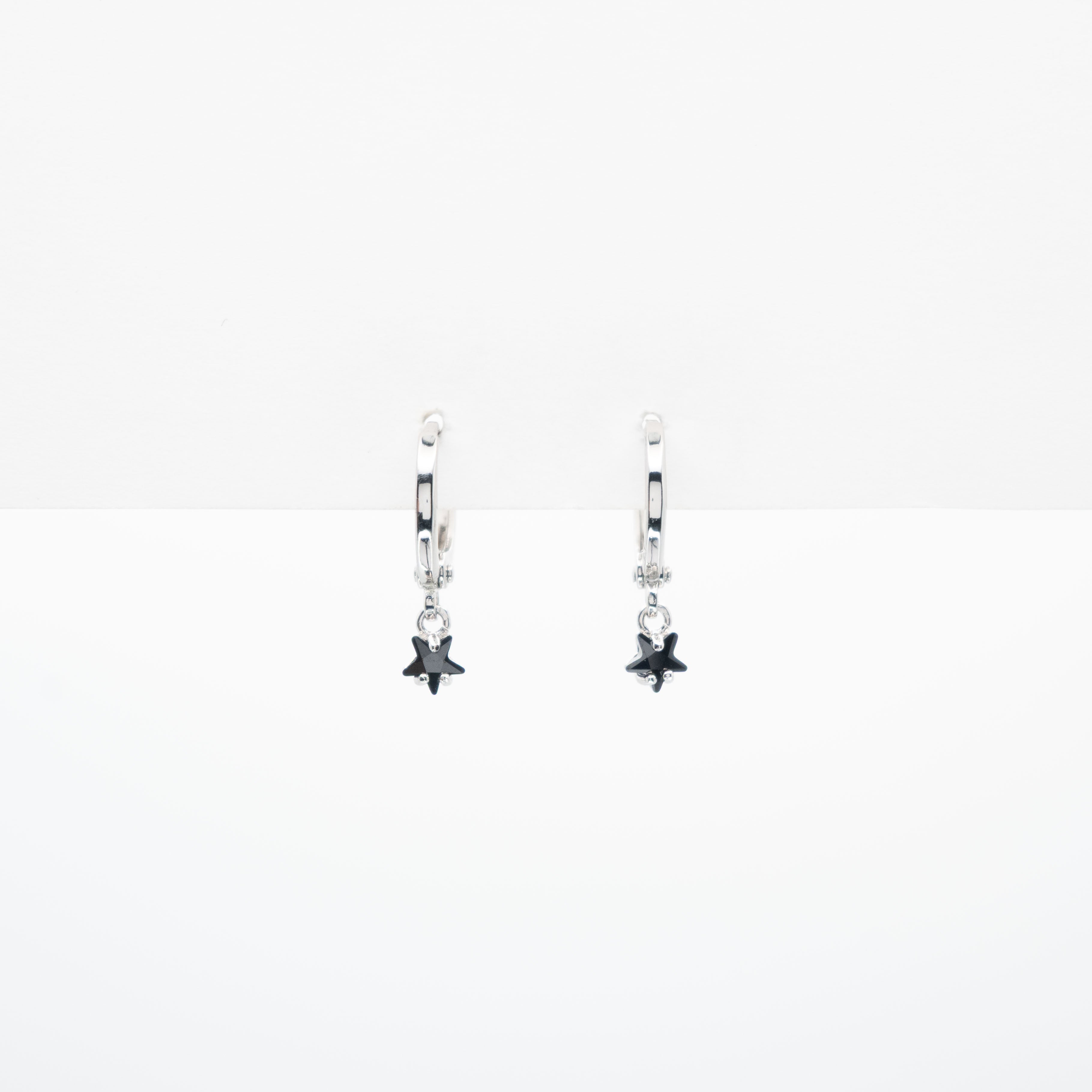 Aretes Con Dije Colgante De Estrella Pequeña
