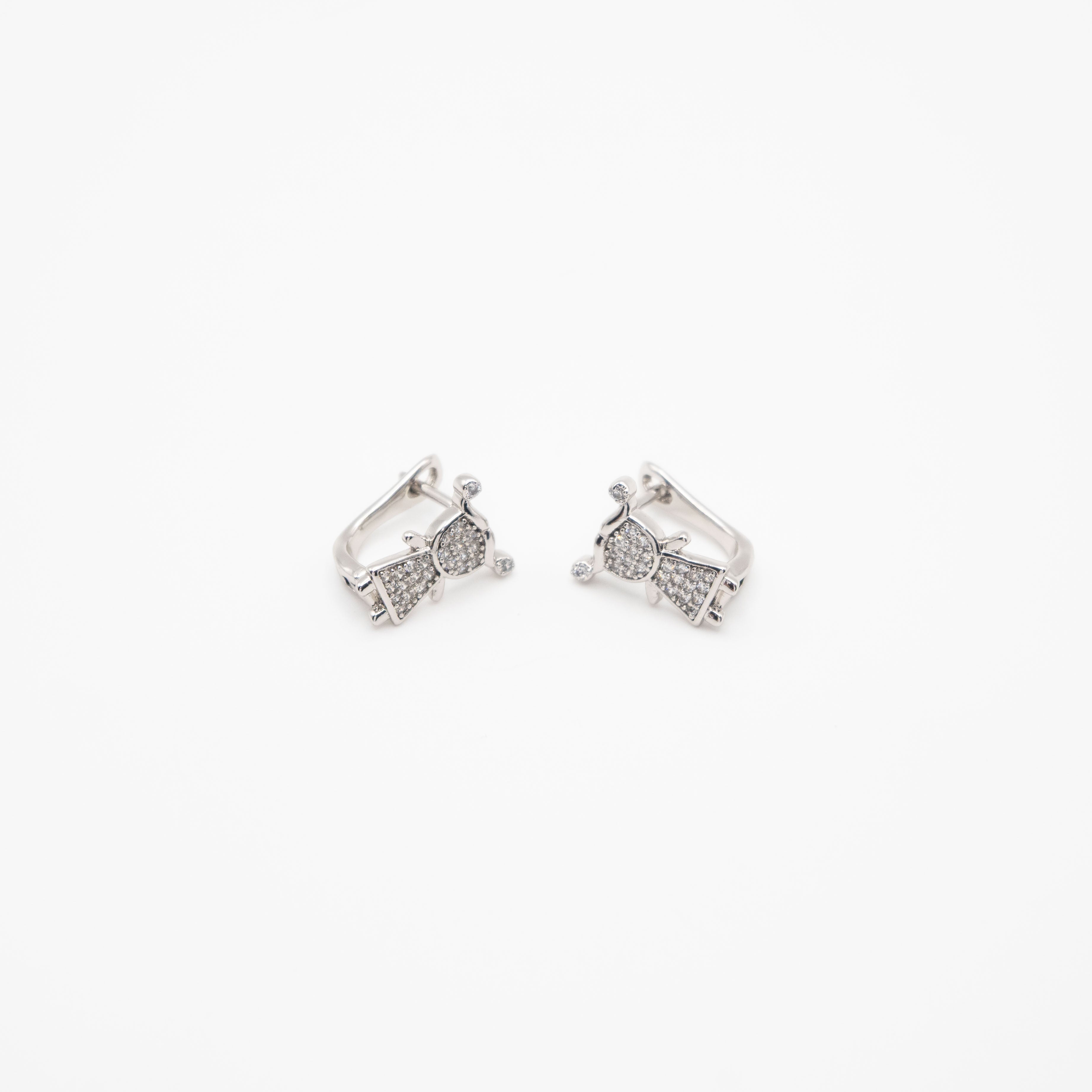Aretes En Forma De Niña Strass