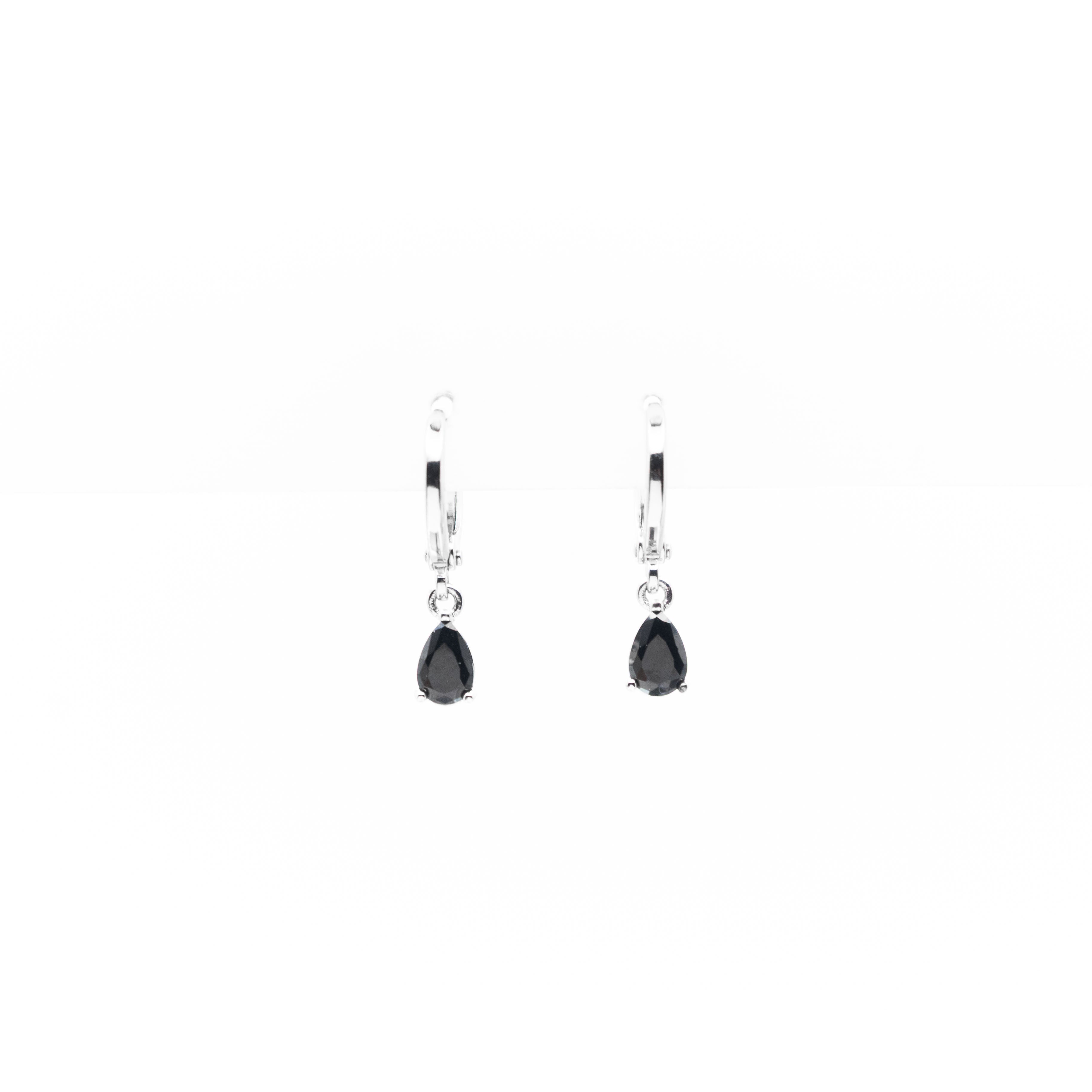 Aretes De Circonia Colgante Negro