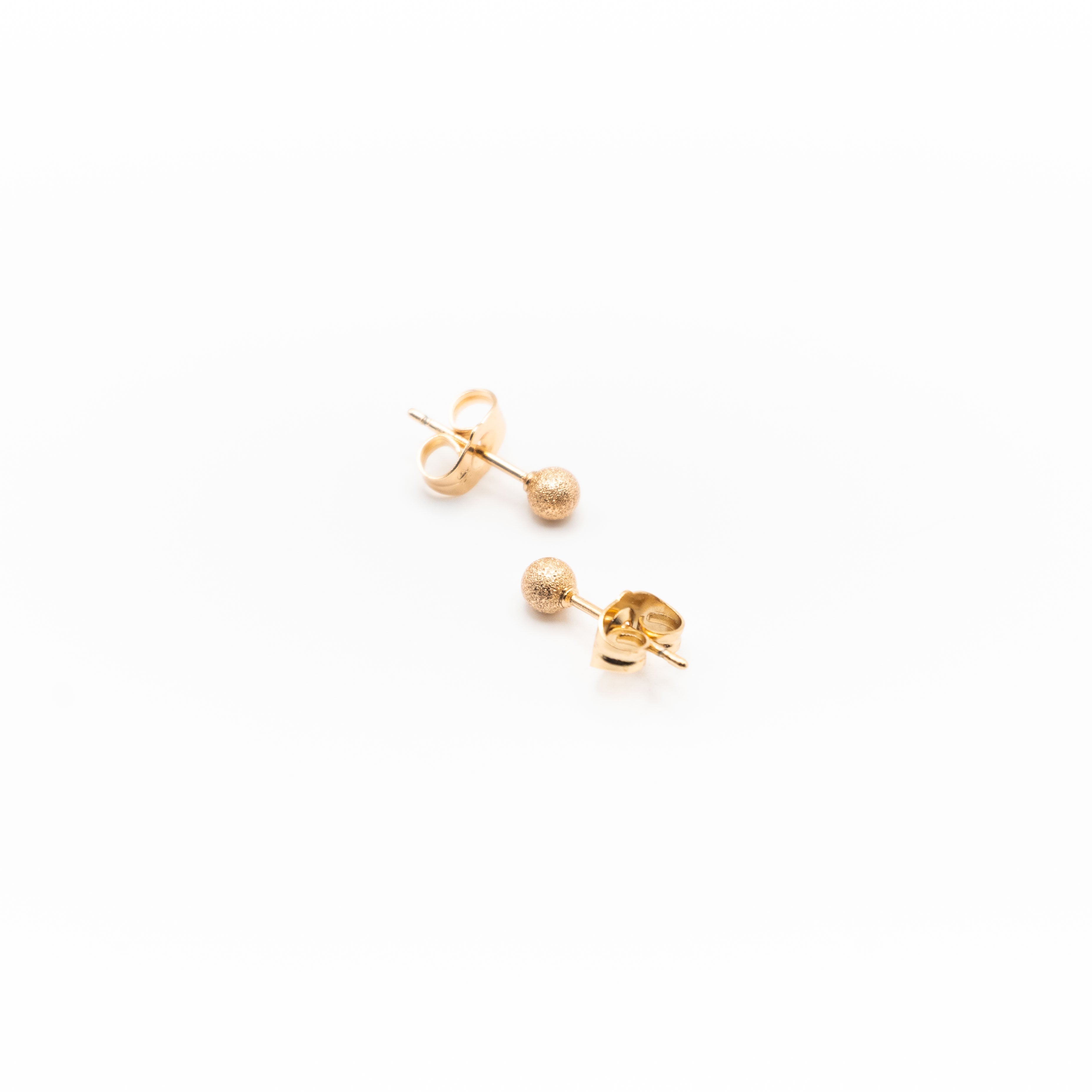 Aretes Studs Con Brillante