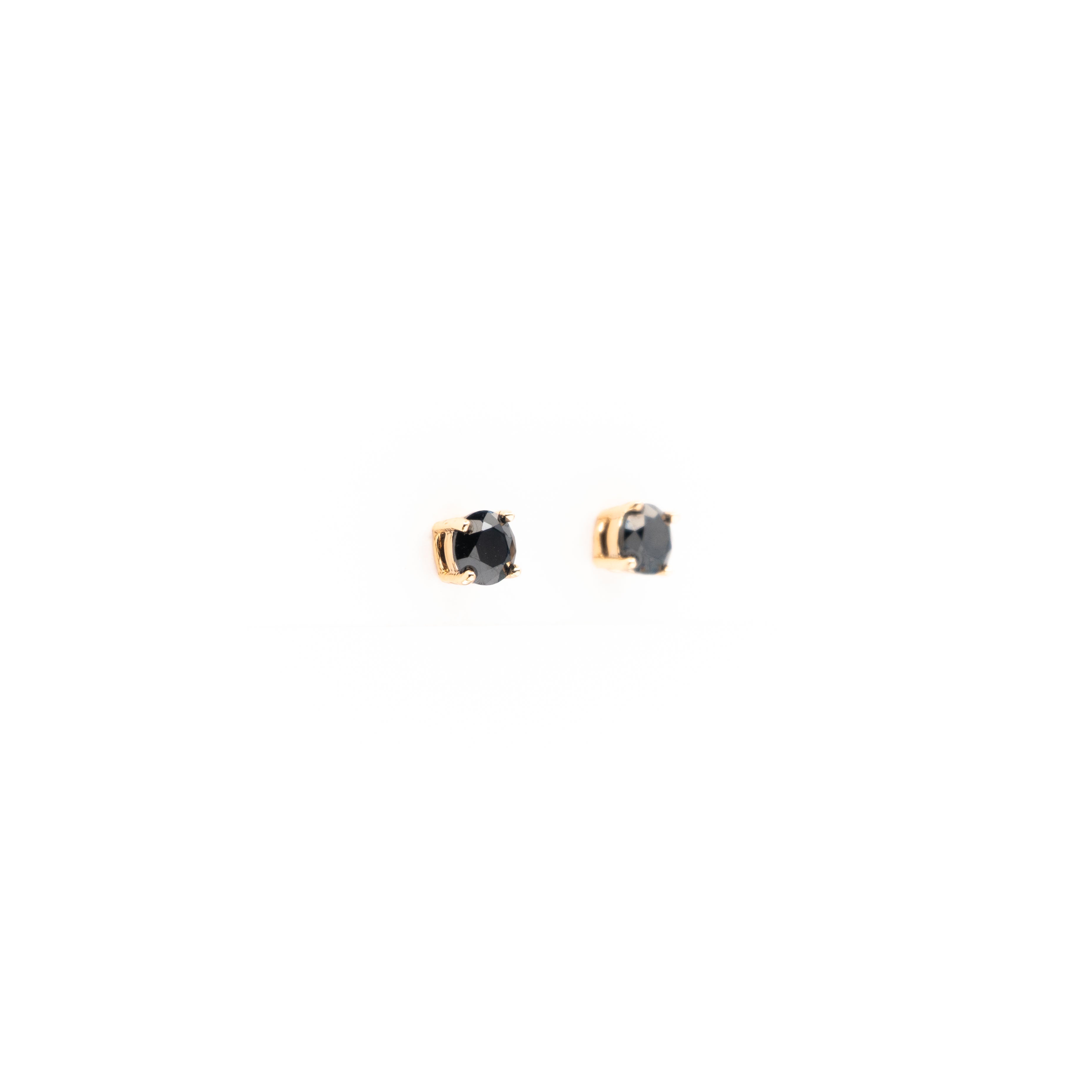 Aretes De Circonia Negro