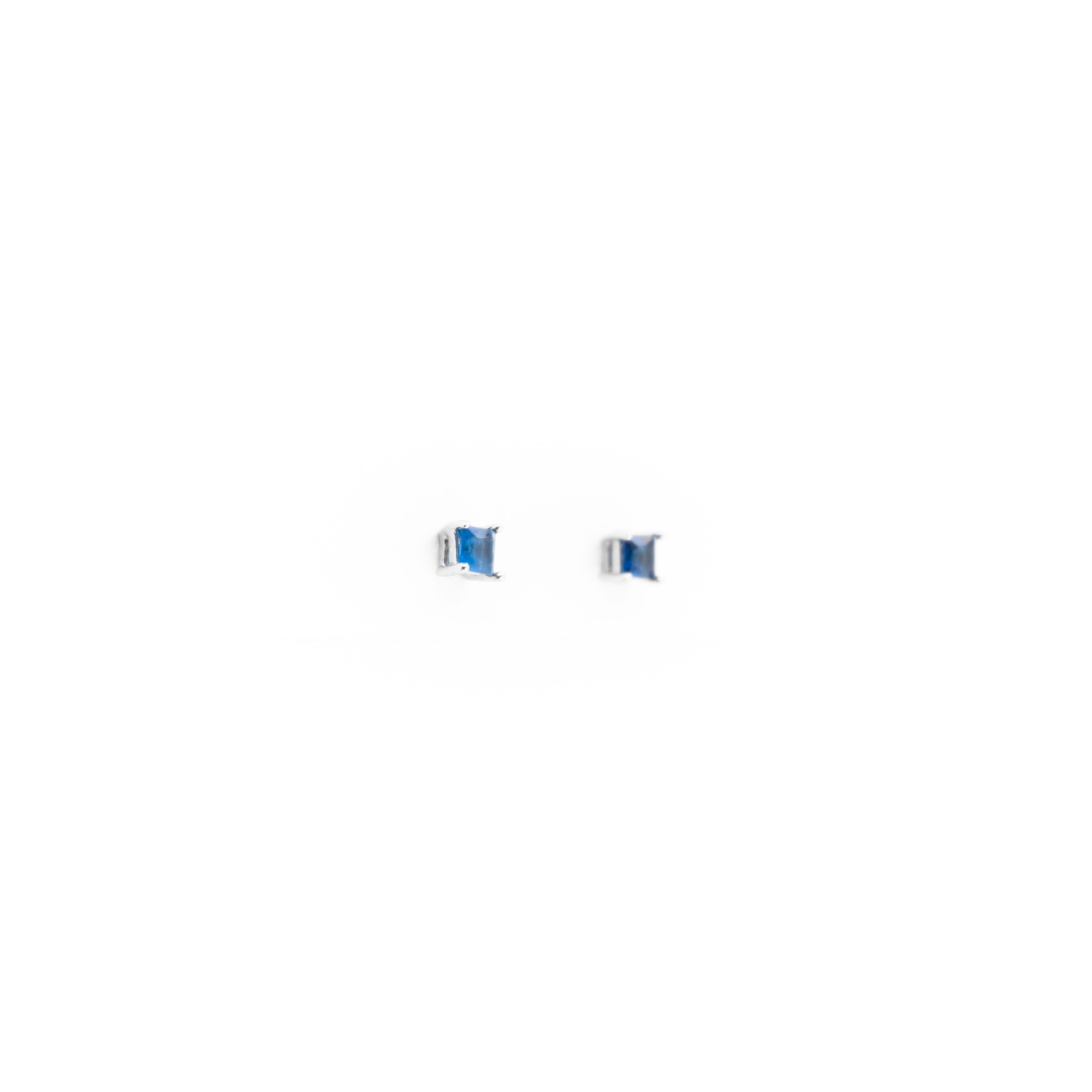 Aretes De Circonia Azul