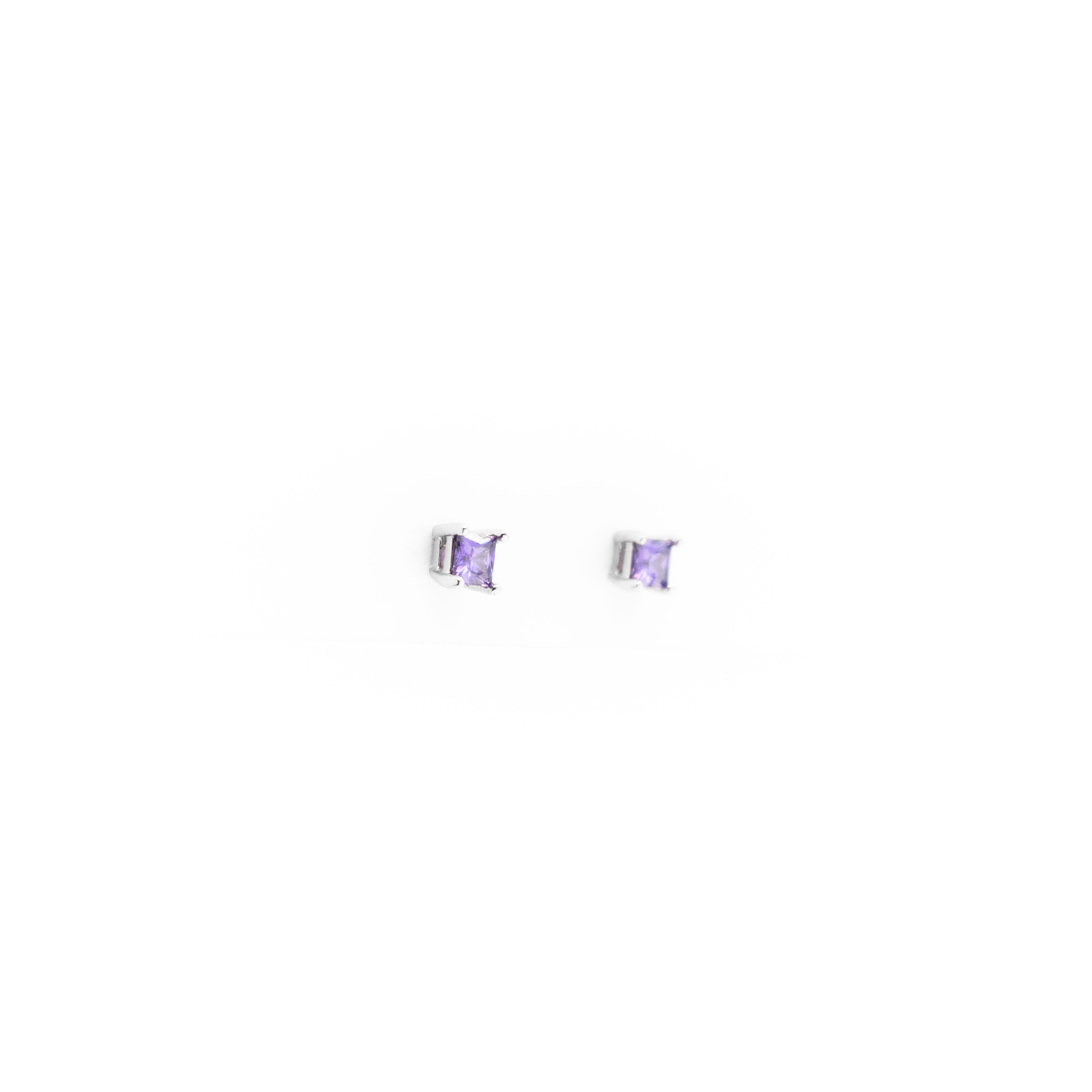 Aretes De Circonia Pequeña