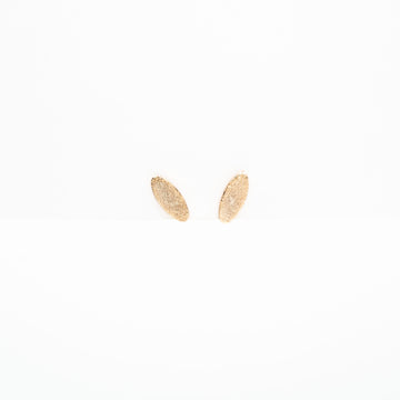 Aretes Ovalados Con Glitter Dorado