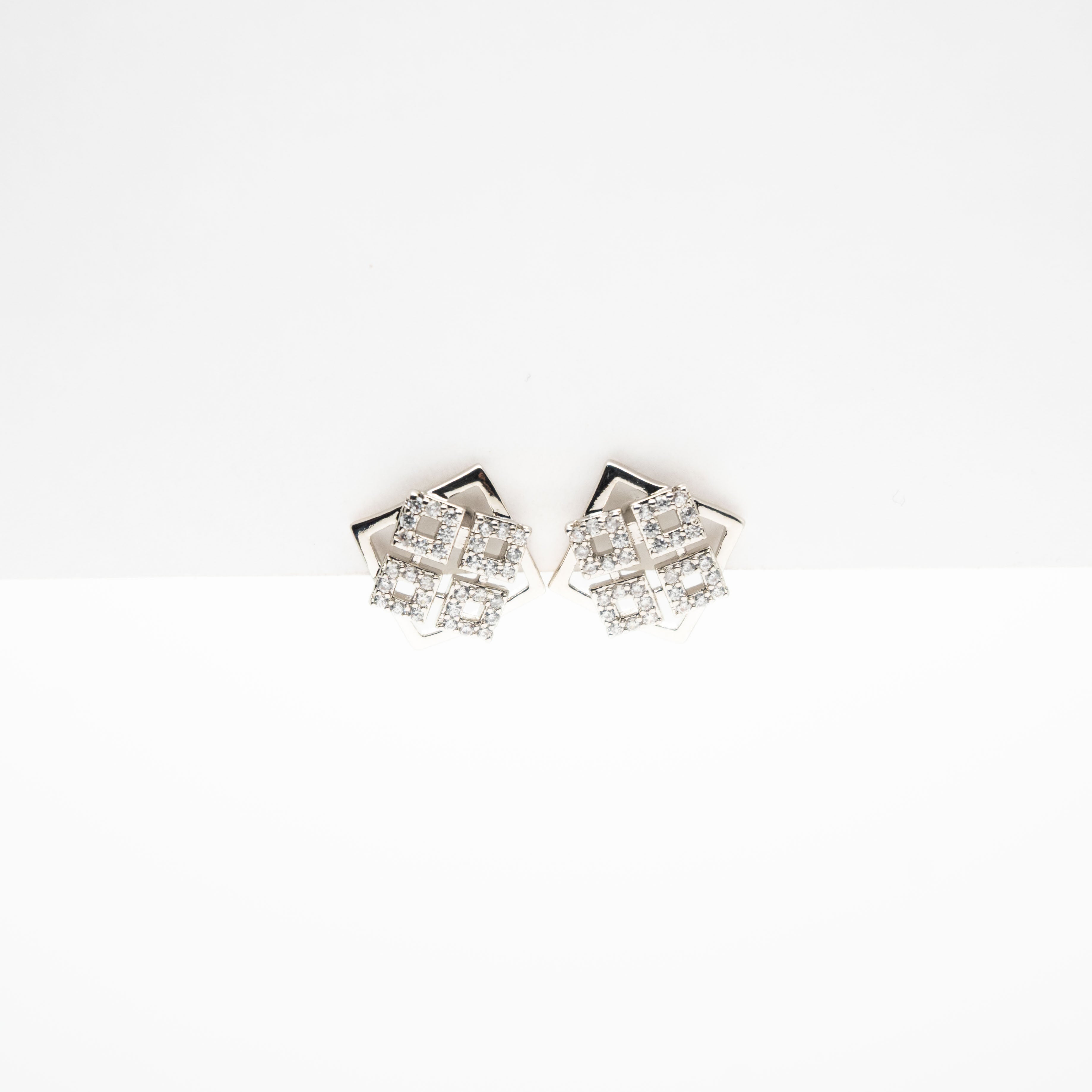 Aretes Cuadrados Strass