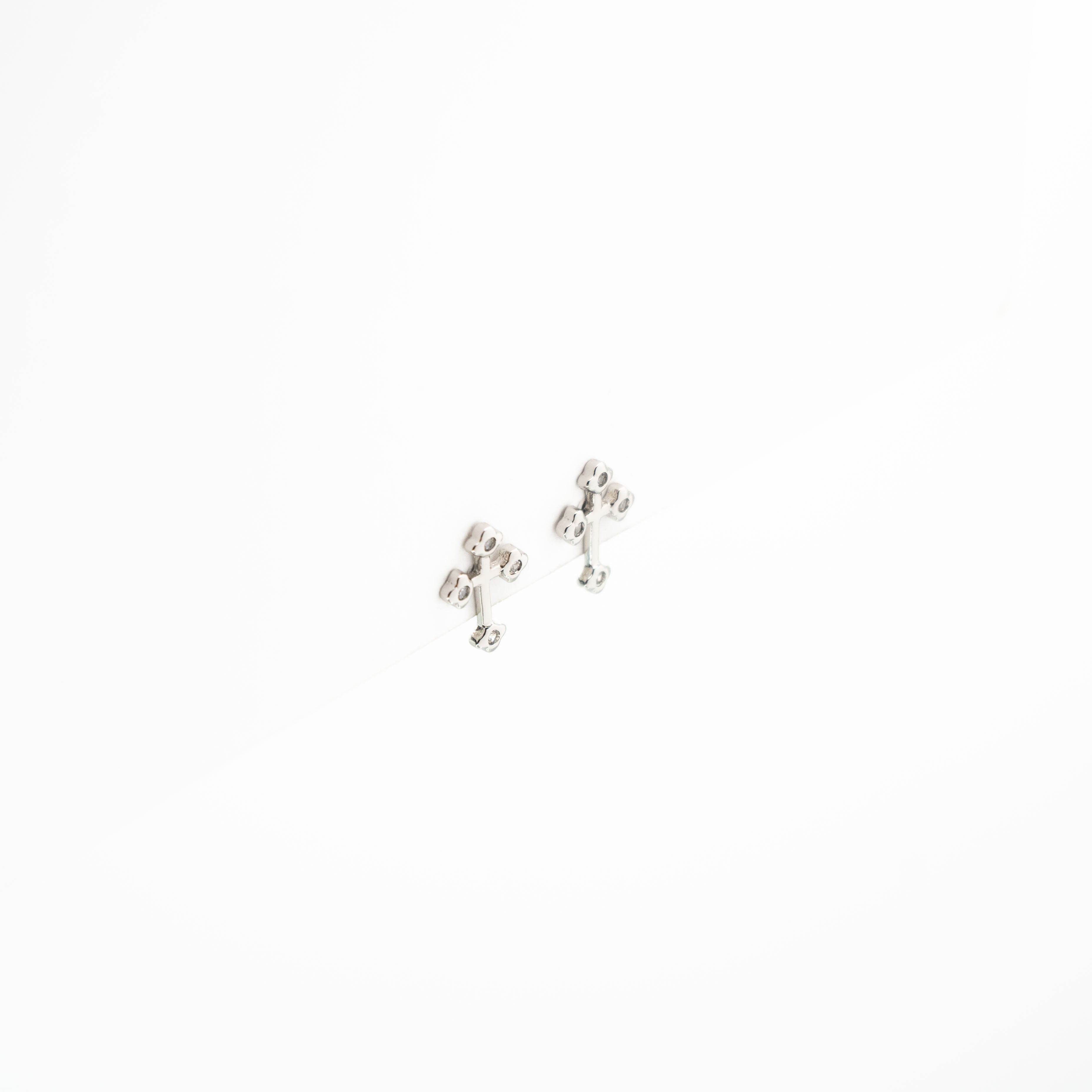 Aretes De Cruz Con Circonias