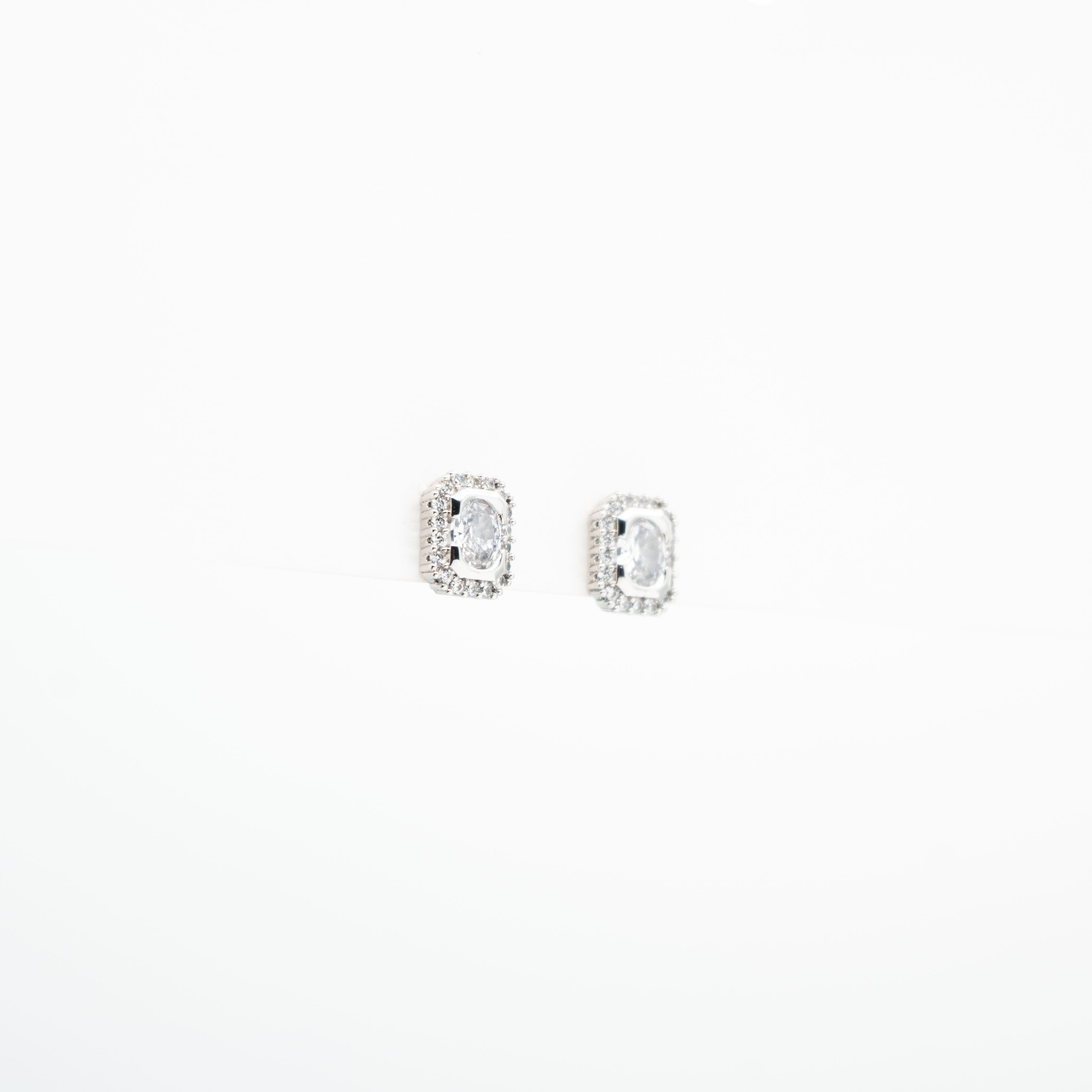 Aretes Cuadrados Con Strass
