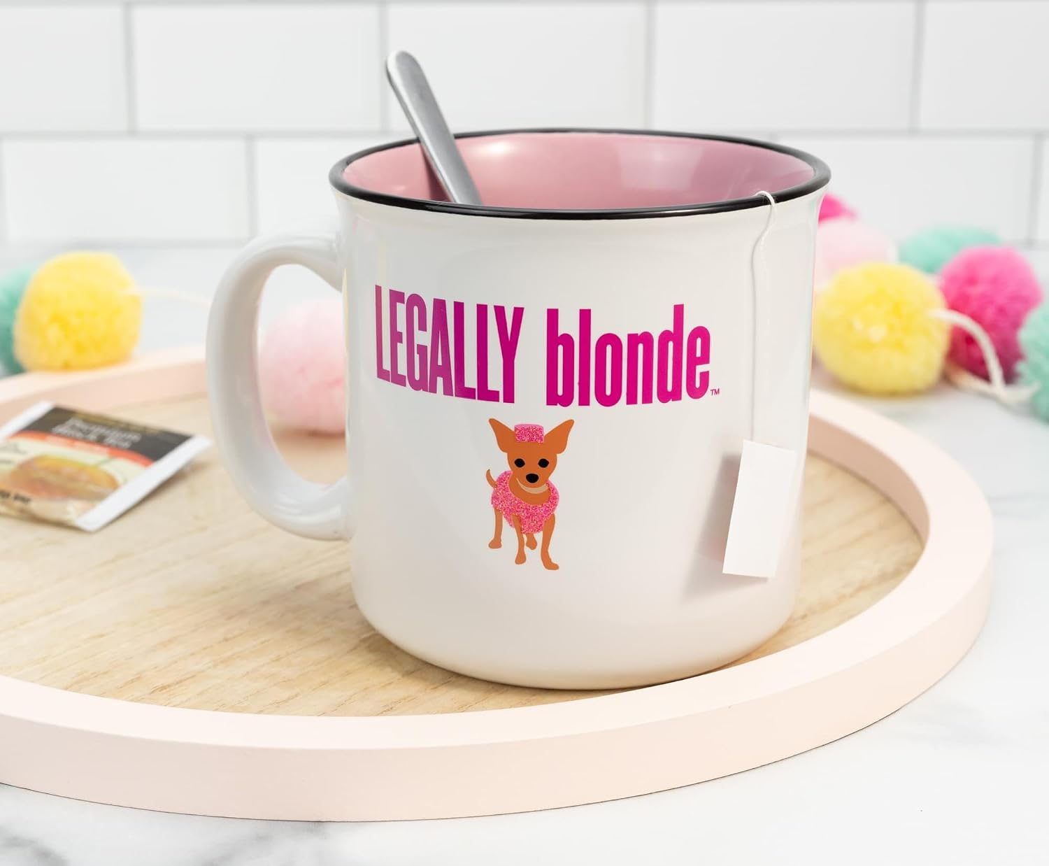 Legally Blonde Bend and Snap Taza Legalmente Rubia Chihuahua