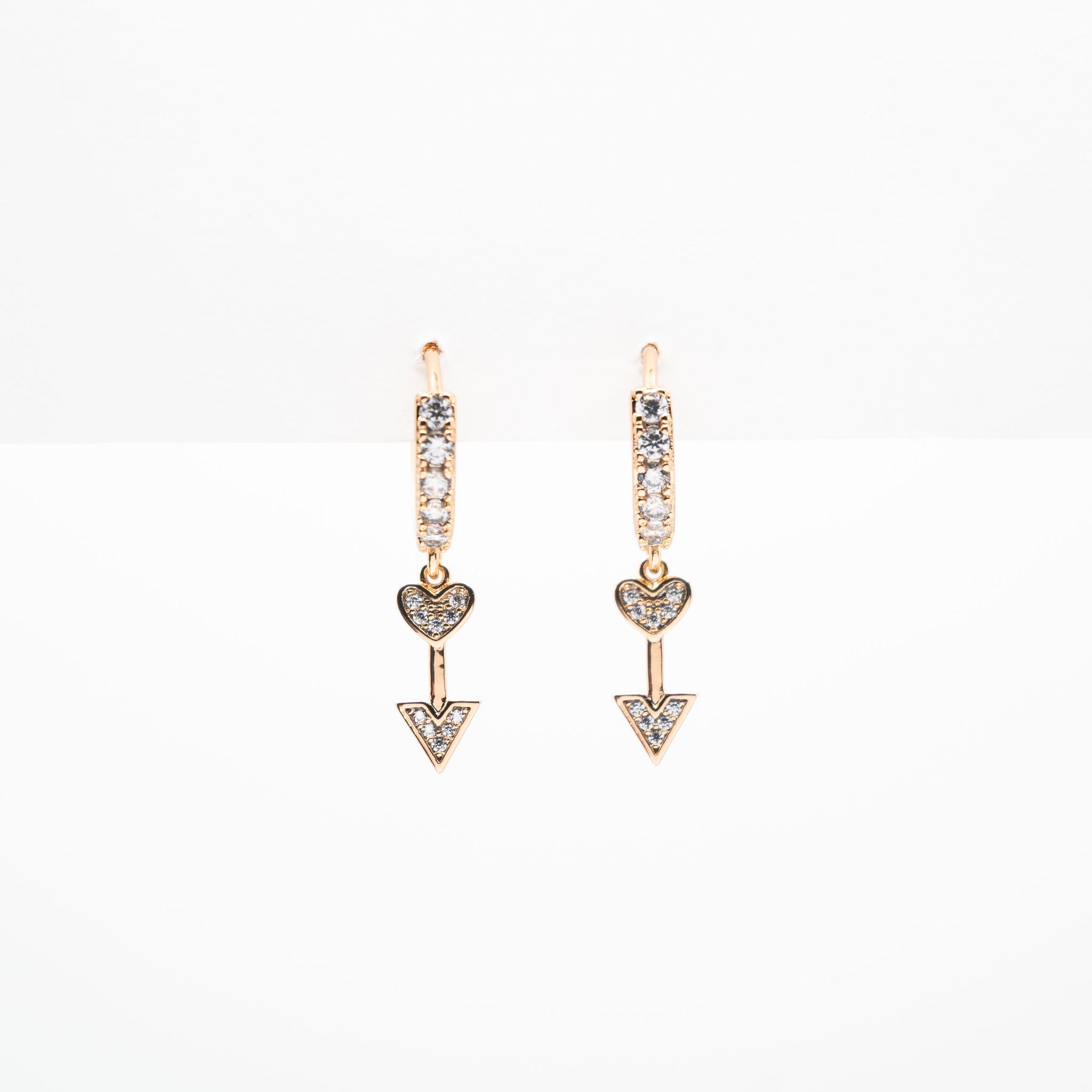 Aretes De Corazón Con Flecha Strass