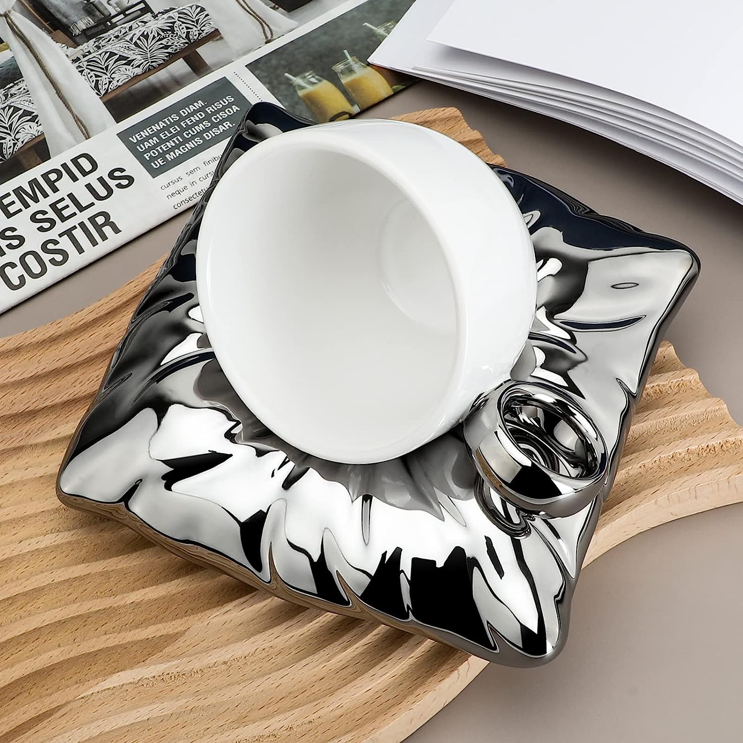 Taza Con Plato En Forma De Almohada