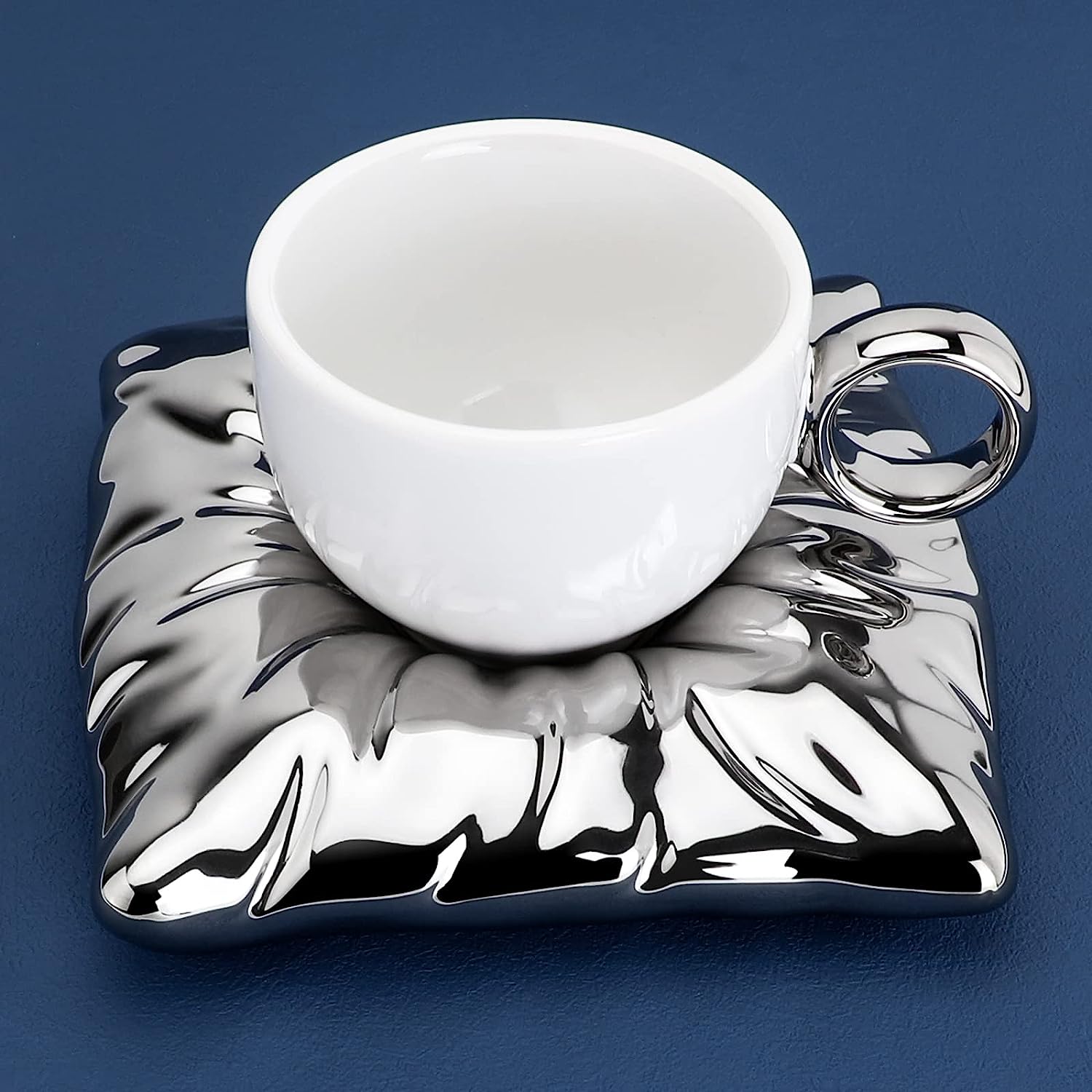 Taza Con Plato En Forma De Almohada