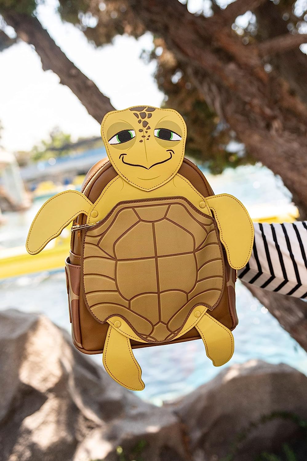 Buscando A Nemo Mochila Tortuga Crush