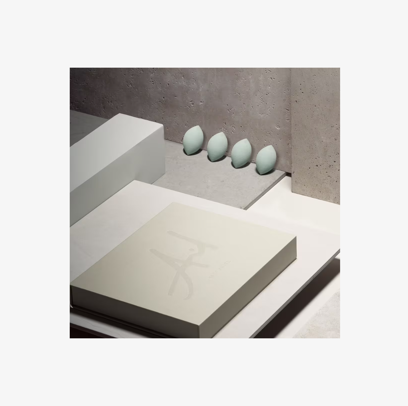 Morphe X Ariel Soft Sculpt Signature Sponge