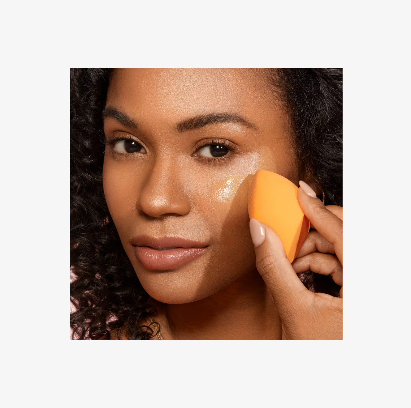 Set de Brochas y Esponja de Maquillaje Everyday Essentials