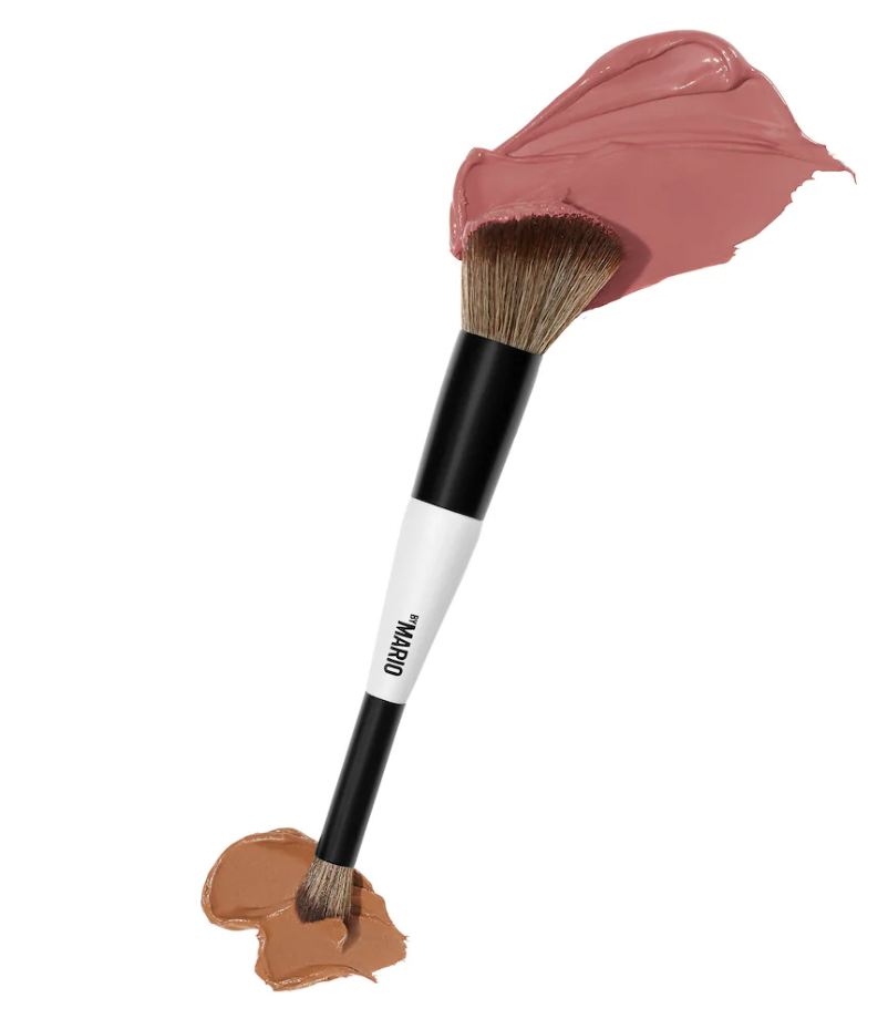 MAKEUP BY MARIO Brocha Doble F1 para Contorno y Rubor (F1 Dual-Ended Contour and Blush Brush)