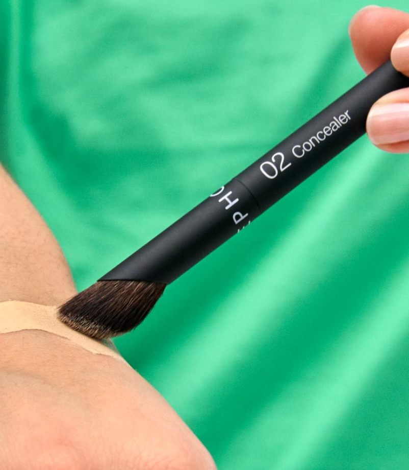 SEPHORA COLLECTION Brocha Esencial 02 para Corrector (Essential Brush - 02 Concealer)