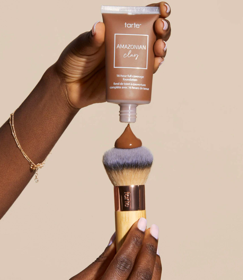 tarte Brocha the buffer™ para base con efecto aerógrafo