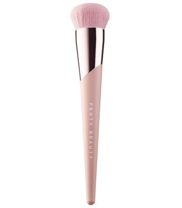 Fenty Beauty by Rihanna Brocha Kabuki-Buff para Base 115