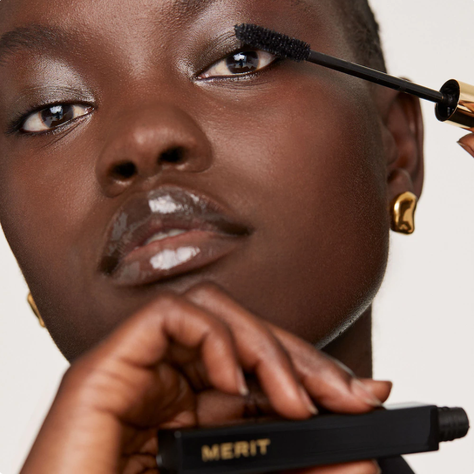 MERIT Máscara Tubing Clean Lash Alargadora