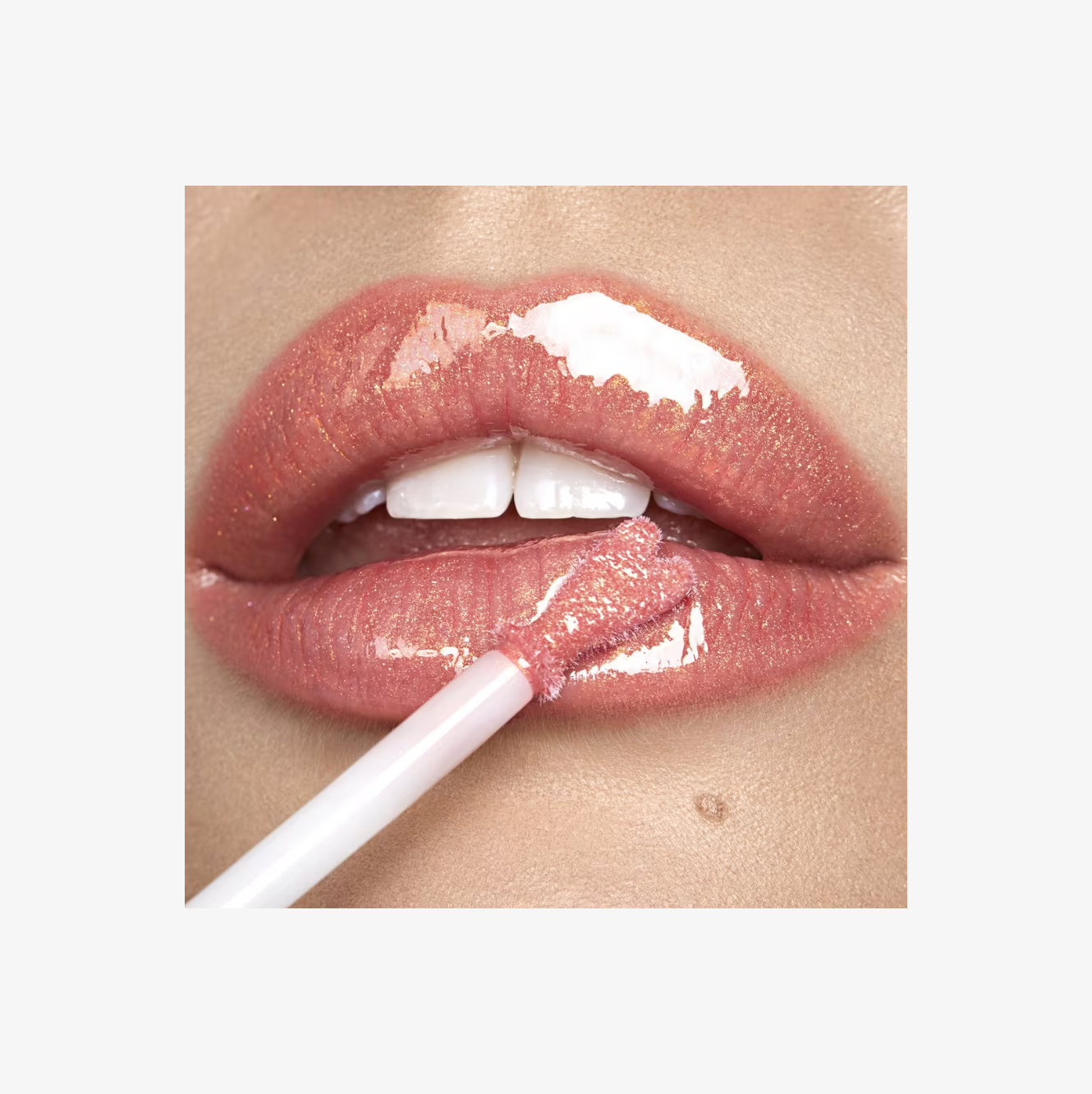 Charlotte Tilbury Collagen Lip Bath Gloss