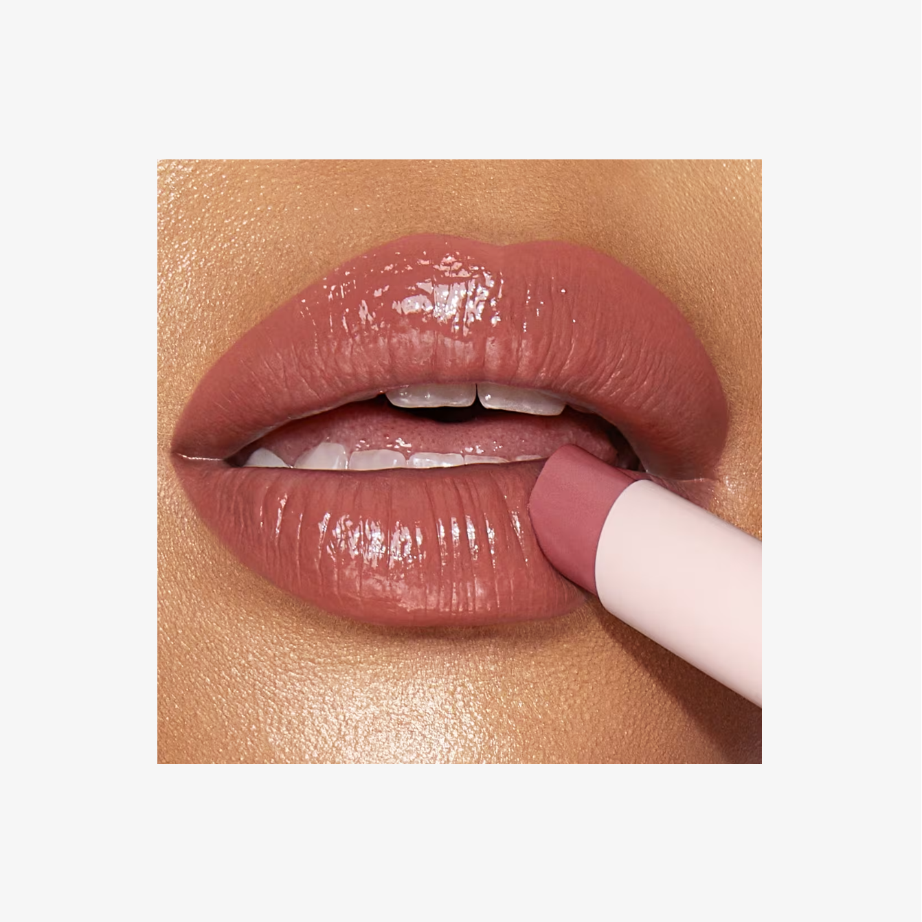 Charlotte Tilbury Hyaluronic Happikiss Lipstick Balm
