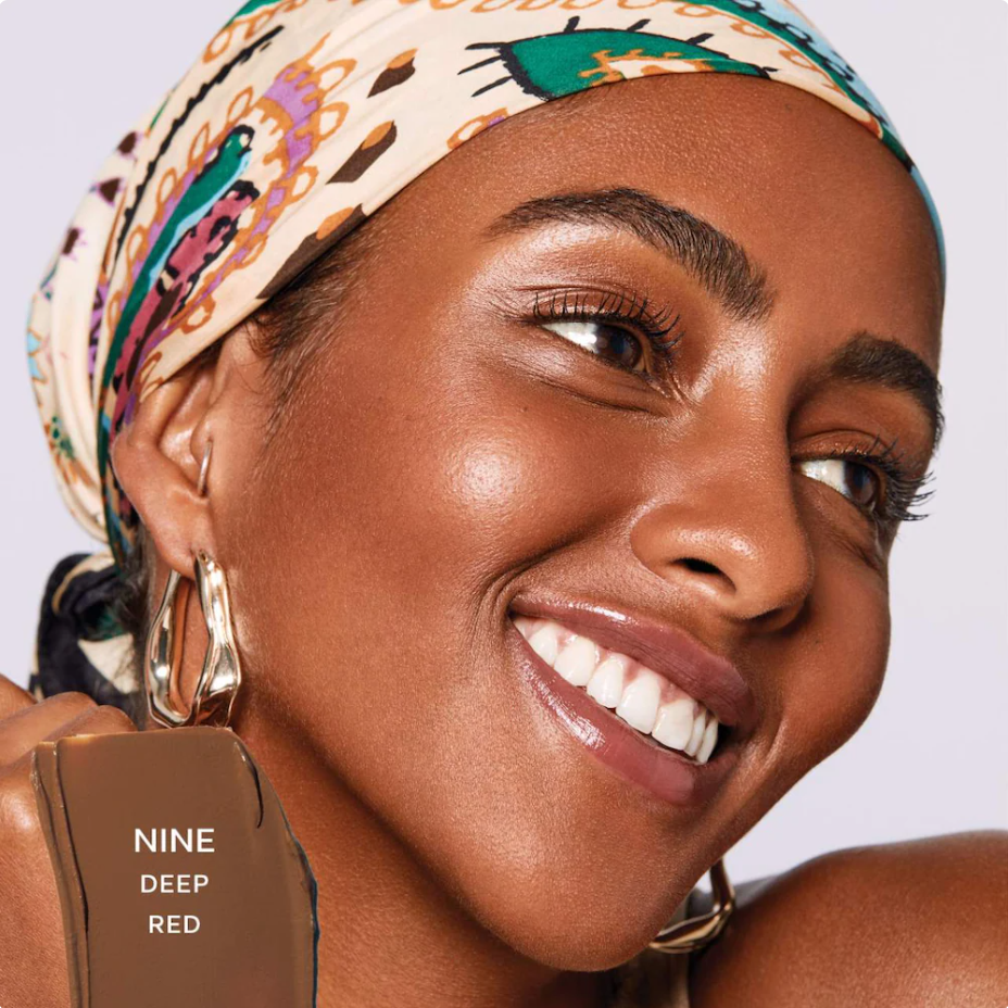 Saie Slip Tint – Hidratante con color ligero con Zinc Mineral SPF 35 y Ácido Hialurónico