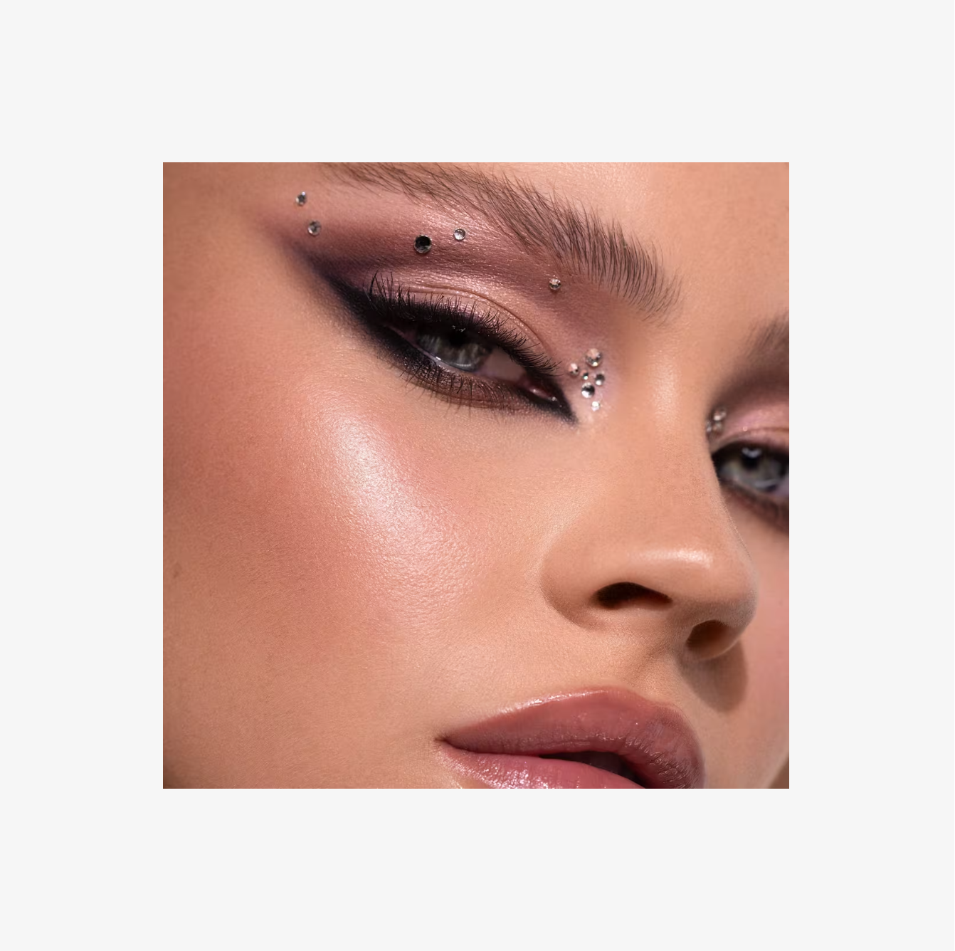NATASHA DENONA My Dream Cheek Trio – Paleta de Rubor & Iluminador