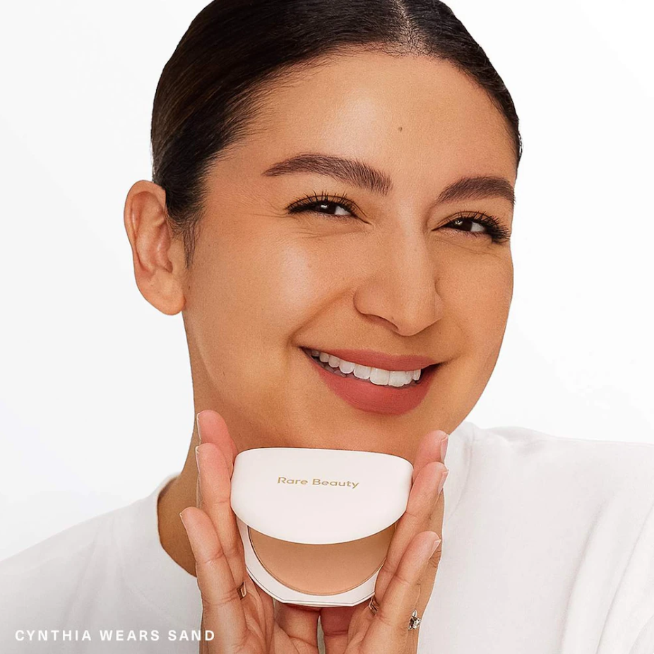 Rare Beauty by Selena Gomez True to Myself Polvo Compacto Translúcido