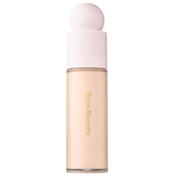 Rare Beauty by Selena Gomez Base de Maquillaje Líquida Liquid Touch