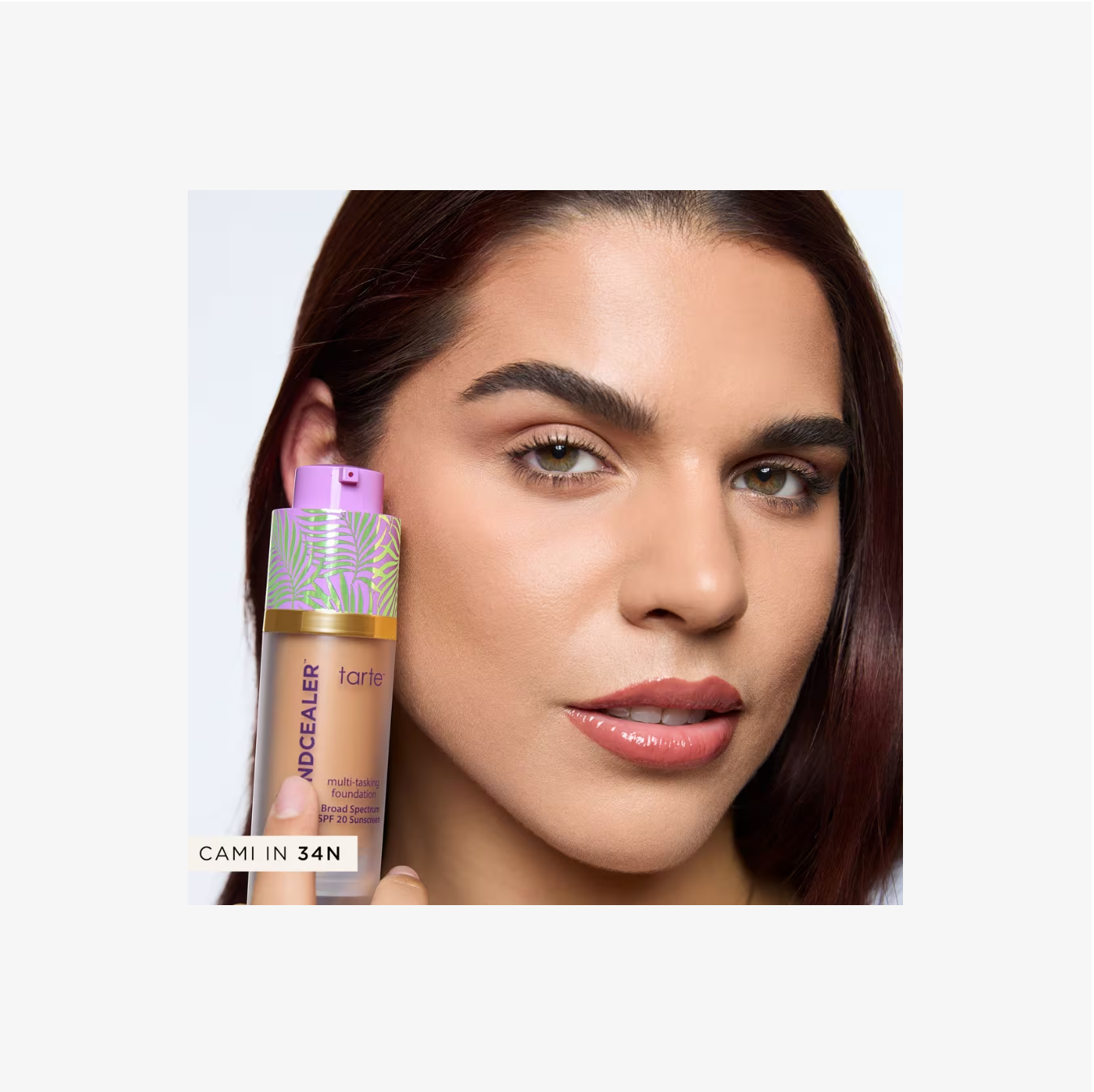 Tarte Babassu Foundcealer Base Dewy con SPF 20